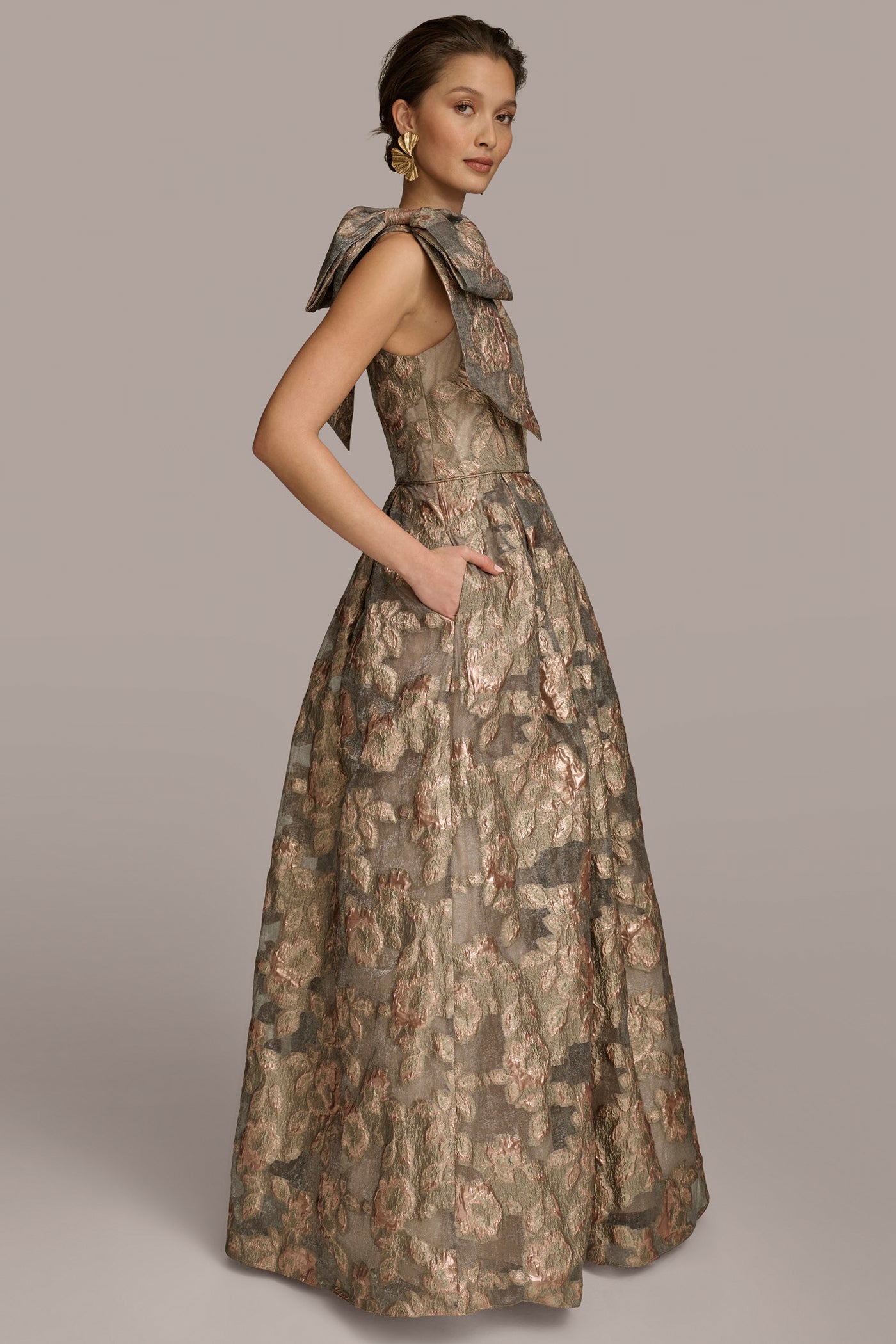 ONE SHOULDER BOW FLORAL BALL GOWN VIEW 3 | Dresses & Jumpsuits ONE SHOULDER BOW FLORAL BALL GOWN VIEW 3 | Dresses & Jumpsuits