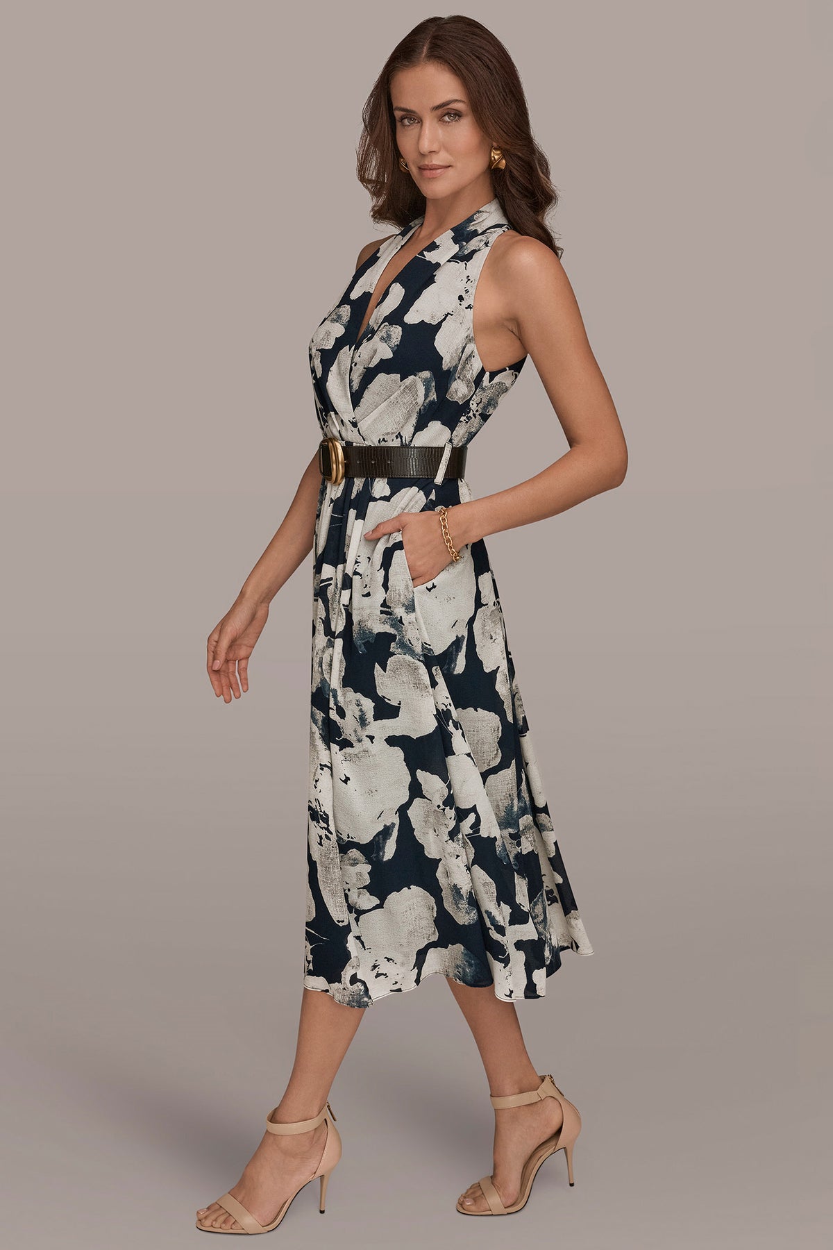 halter floral print dress Sleeveless Neck A Line Maxi MEDIUM / Green Perfect for vacations Halter Floral Crochet A Line