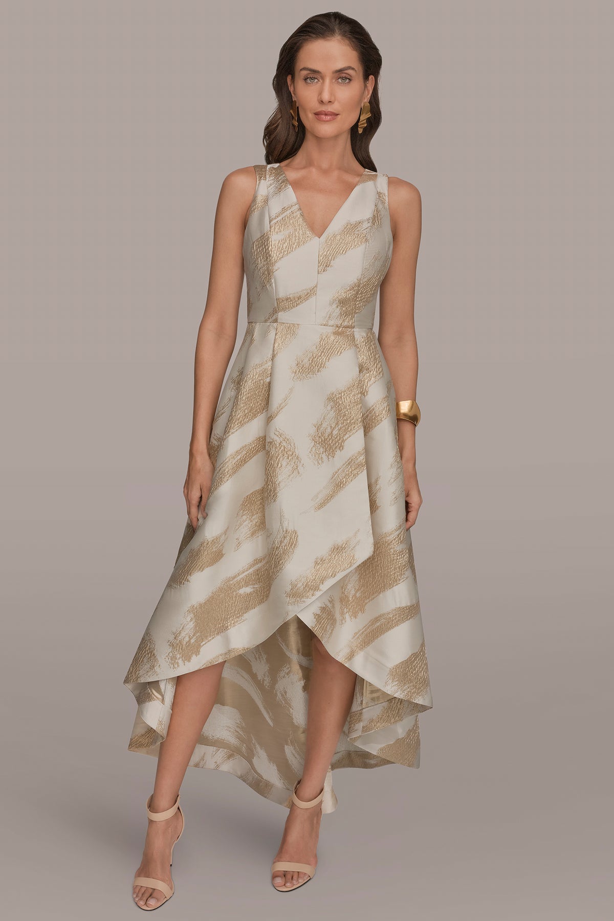 donna karan dress New York Women's Sleeveless Boat Neck Midi - Light Gold Donna Karan New York presents a classic maxi look with a modern twist Donna Karan Women's V-Neck High-Low