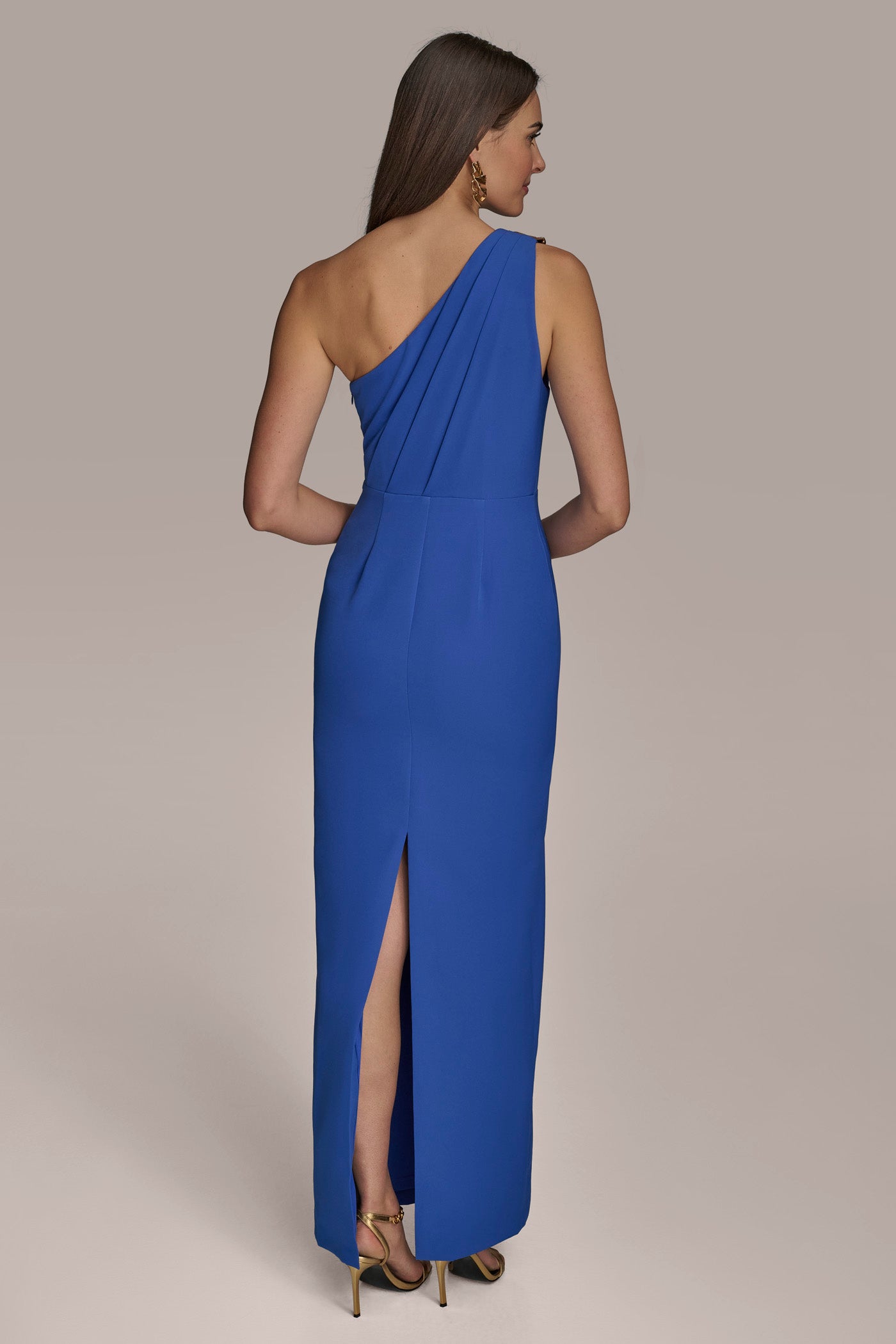 ONE SHOULDER GOWN | View 2 | Ball Gowns ONE SHOULDER GOWN | View 2 | Ball Gowns