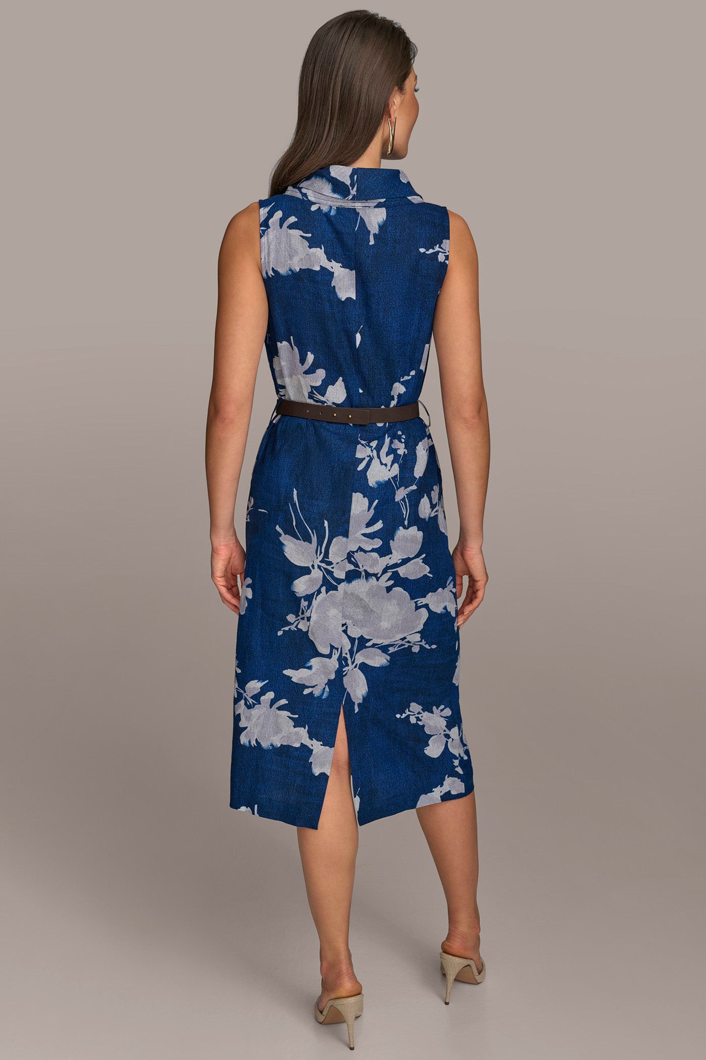 FLORAL MOCK NECK SHIFT DRESS | View 2 | Essential Dresses FLORAL MOCK NECK SHIFT DRESS | View 2 | Essential Dresses