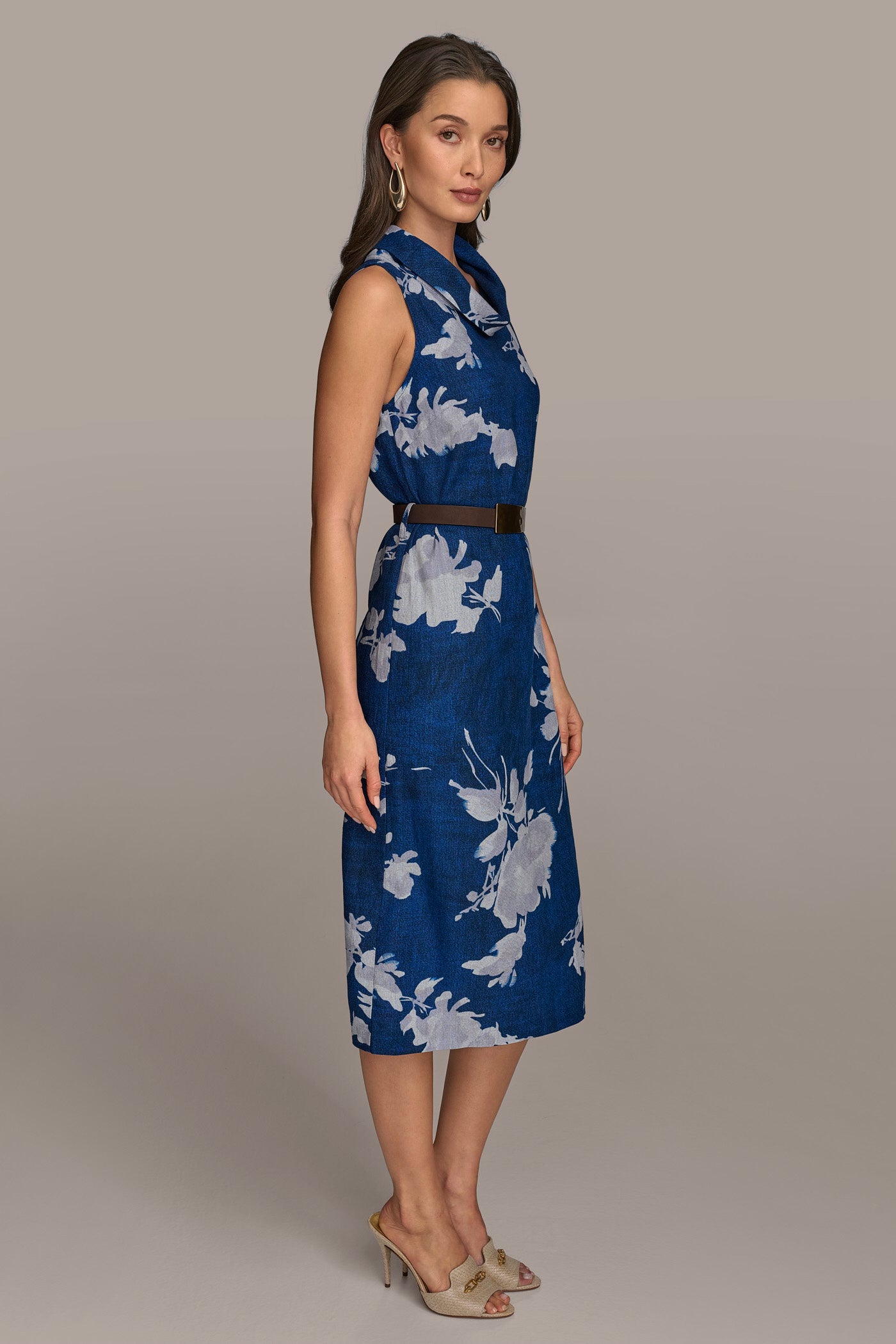 FLORAL MOCK NECK SHIFT DRESS VIEW 3 | SALE FLORAL MOCK NECK SHIFT DRESS VIEW 3 | SALE