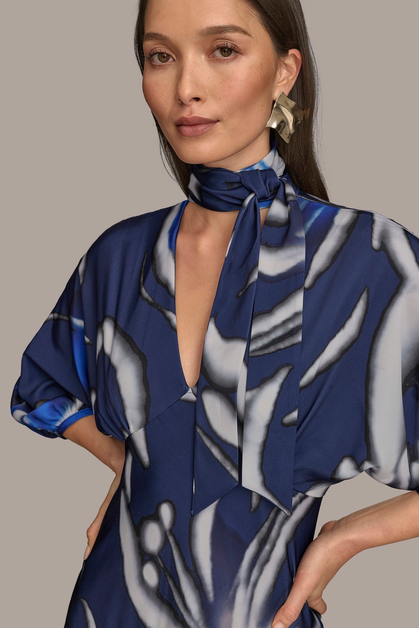 TIE NECK A LINE DRESS VIEW 4 TIE NECK A LINE DRESS VIEW 4