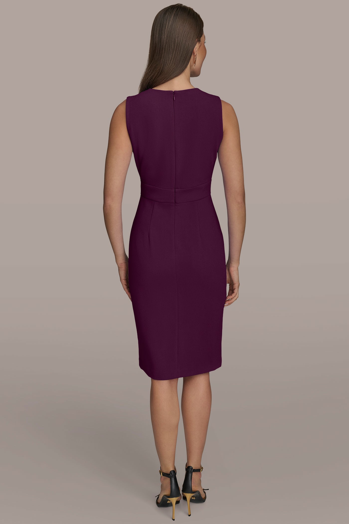 V-NECK SHEATH DRESS | View 2 | Essential Dresses V-NECK SHEATH DRESS | View 2 | Essential Dresses
