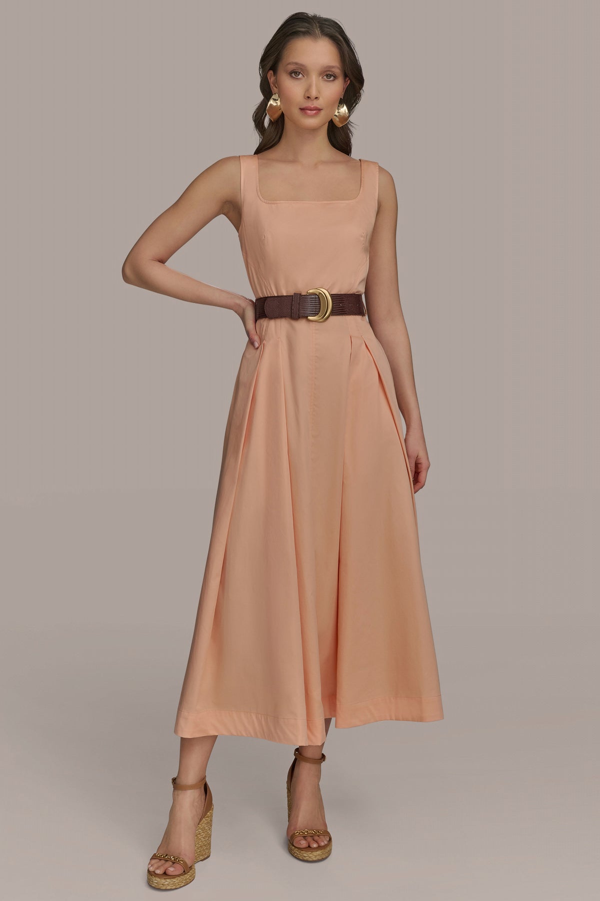square neck dress a line Charming A Line Square Neck Tulle Long Wedding Dresses with Lace Ivory main image 0