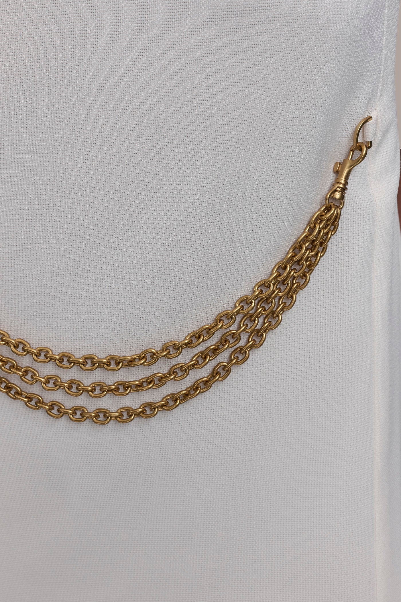 BOAT NECK SHEATH WITH CHAIN BELT VIEW 6 BOAT NECK SHEATH WITH CHAIN BELT VIEW 6