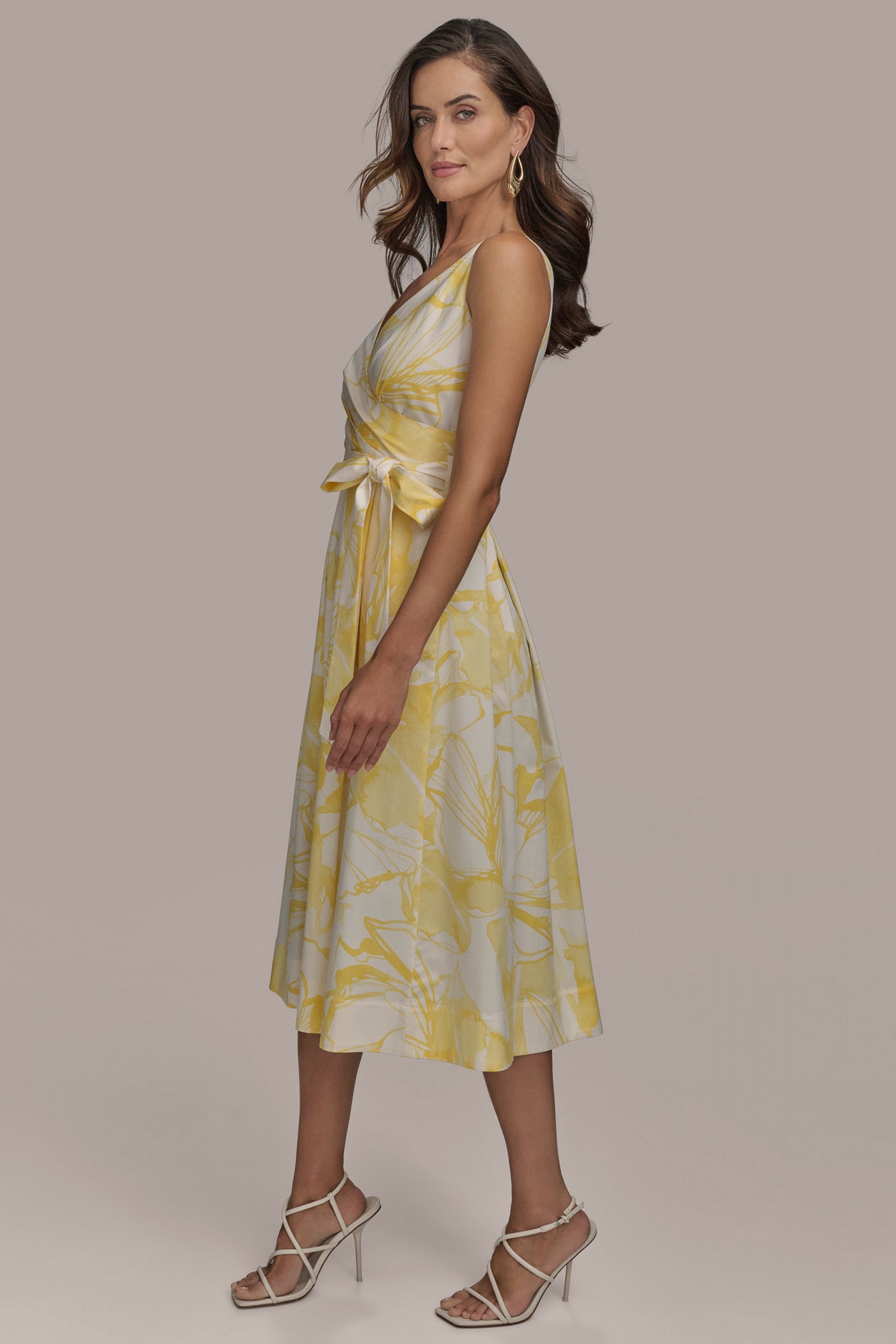COTTON FIT AND FLARE MIDI DRESS VIEW 3 | Essential Dresses COTTON FIT AND FLARE MIDI DRESS VIEW 3 | Essential Dresses
