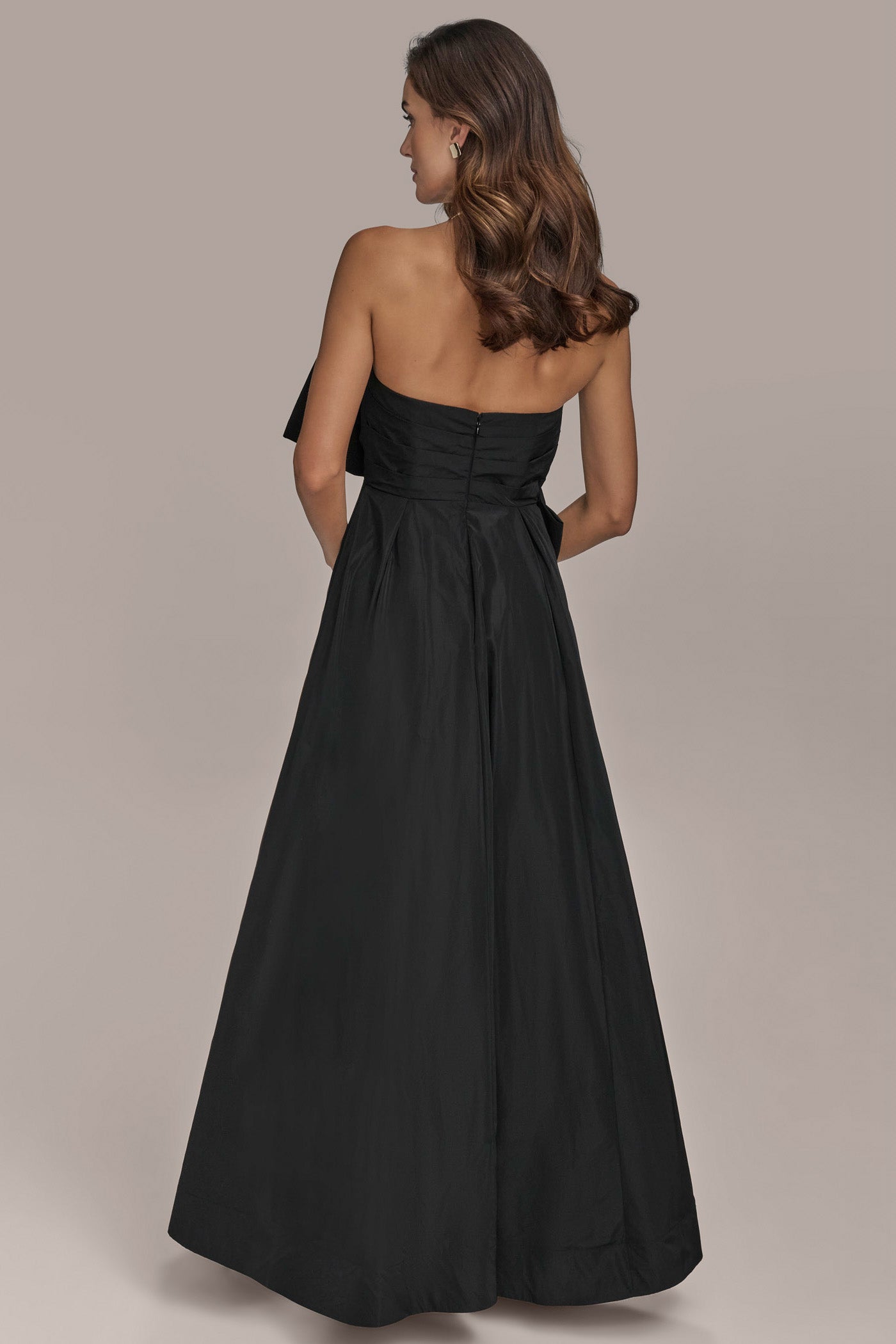 TAFFETA BALLGOWN WITH BOW | View 2 | Evening & Formal TAFFETA BALLGOWN WITH BOW | View 2 | Evening & Formal