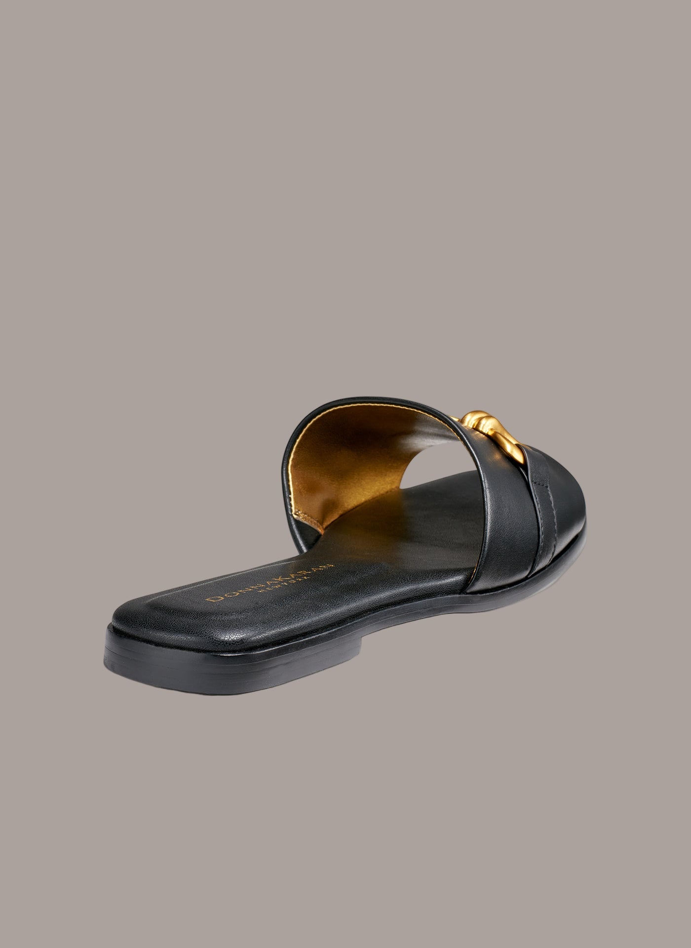 HAYLEN FLAT SANDAL VIEW 4 | Dark Color HAYLEN FLAT SANDAL VIEW 4 | Dark Color