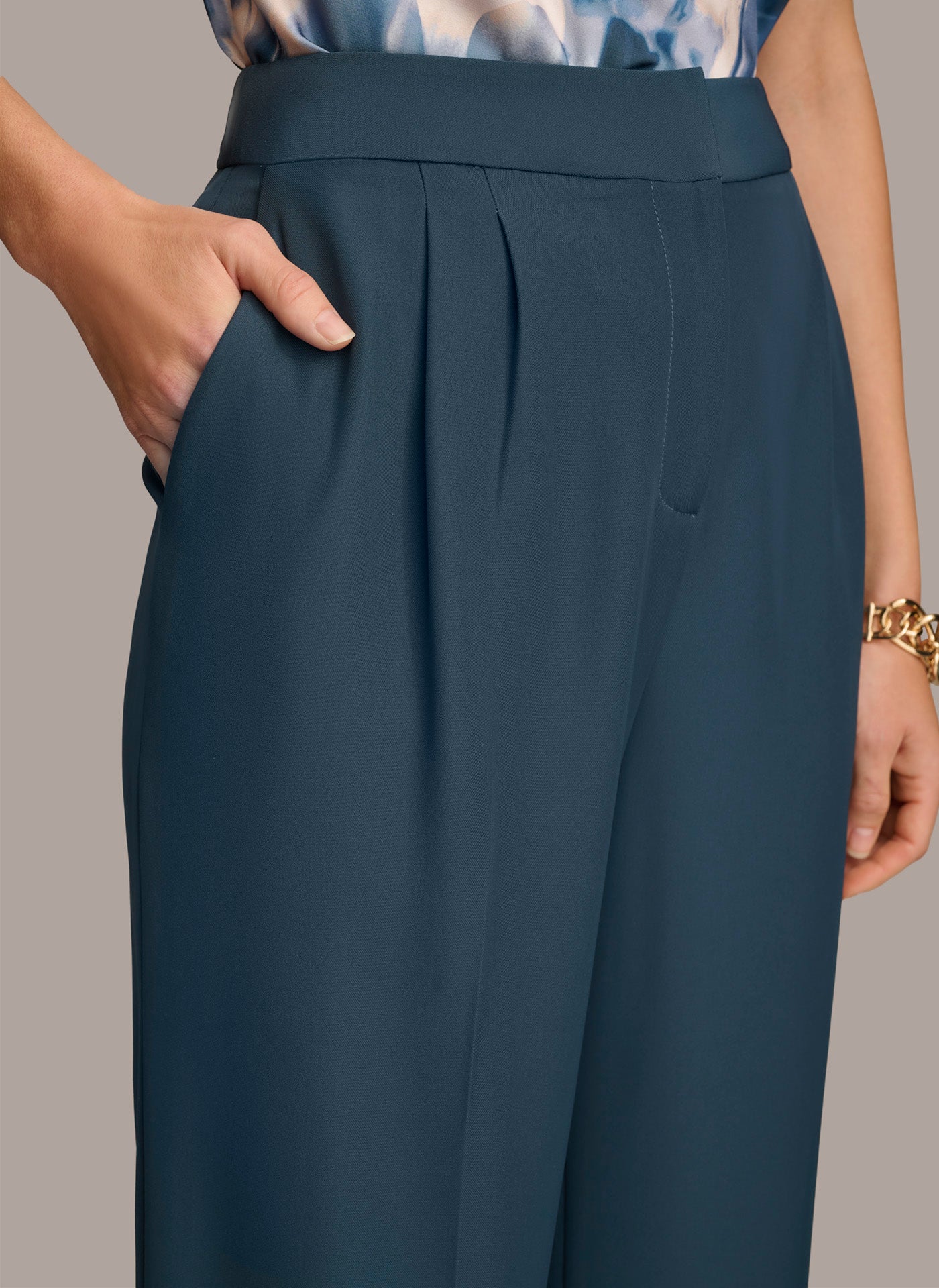 SOFT SUITING WIDE LEG PANT
