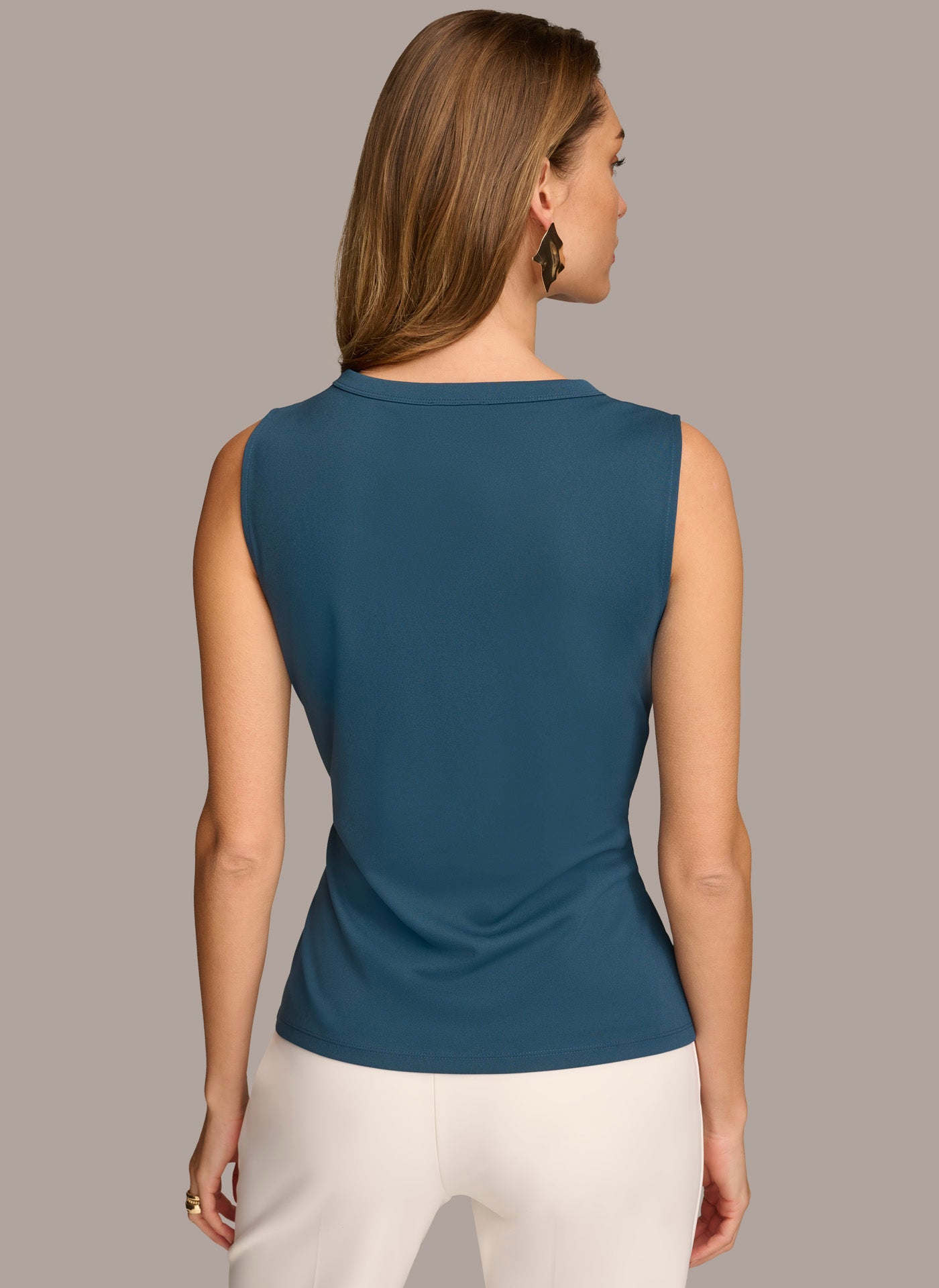 SLEEVELESS KNIT TOP WITH BUTTON DETAIL