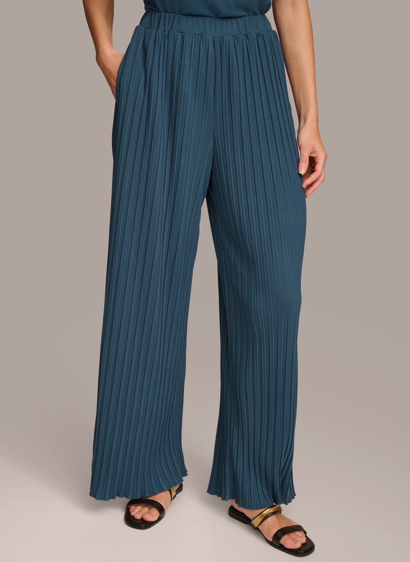 PULL ON PANT | View 1 | Products PULL ON PANT | View 1 | Products