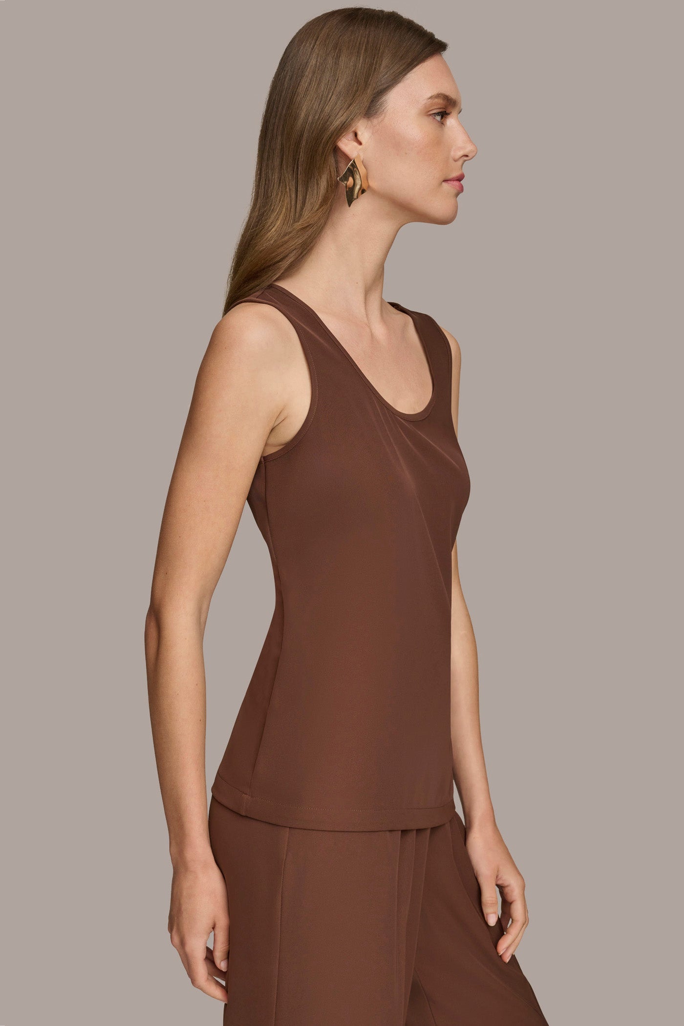 SOFT SUITING SCOOP NECK TOP VIEW 4 | Summer Collection SOFT SUITING SCOOP NECK TOP VIEW 4 | Summer Collection
