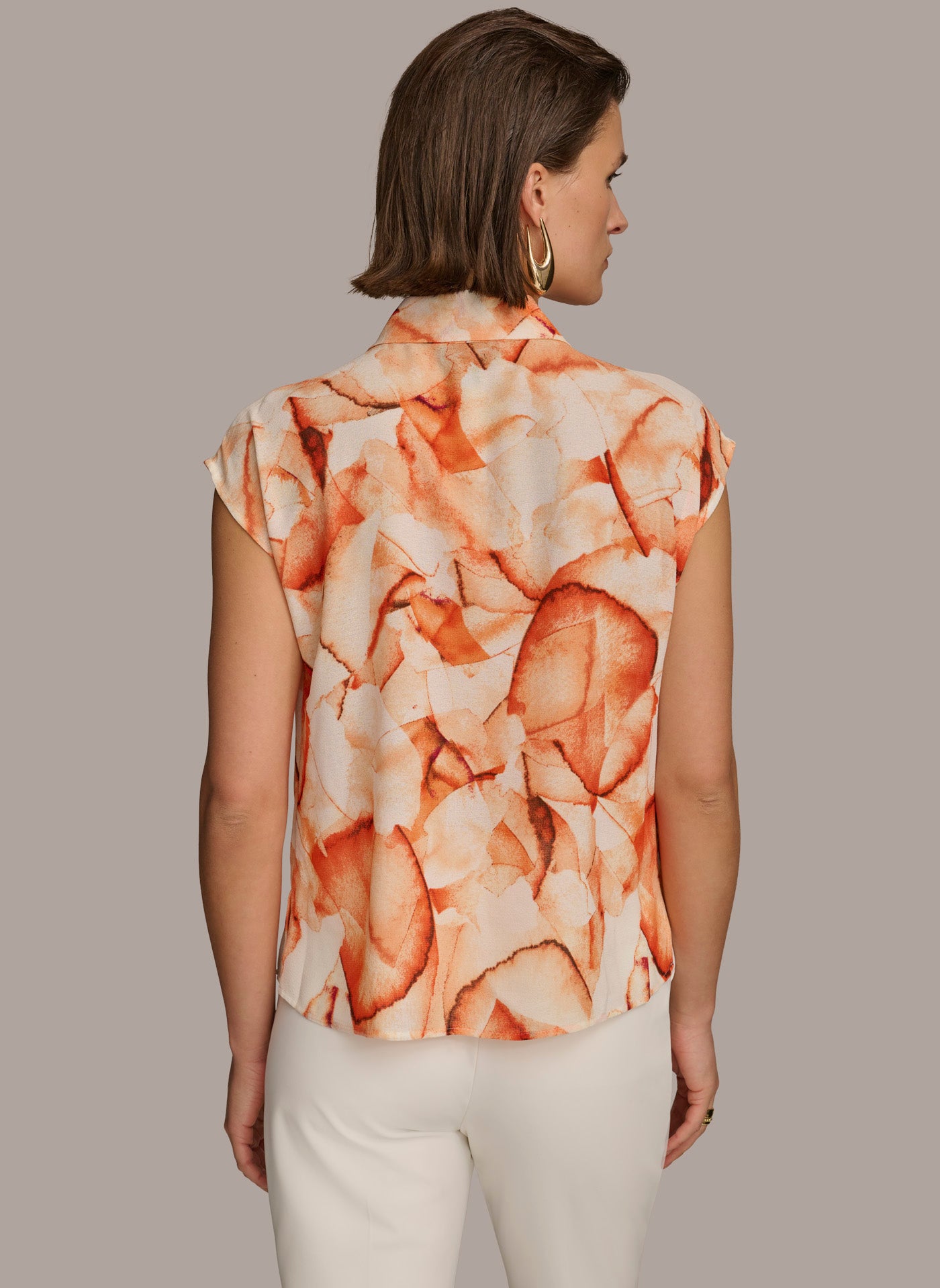 TIE NECK BLOUSE | View 2 | Welcome Code Exclusions TIE NECK BLOUSE | View 2 | Welcome Code Exclusions