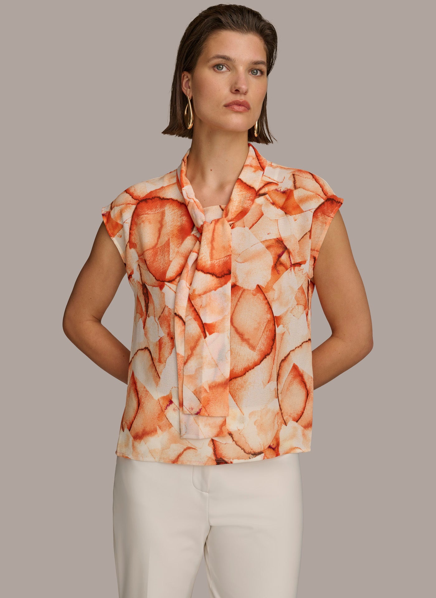 TIE NECK BLOUSE | View 1 | Welcome Code Exclusions TIE NECK BLOUSE | View 1 | Welcome Code Exclusions