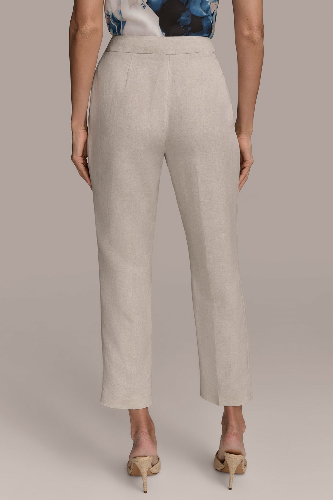 LINEN-BLEND SLIM LEG PANT | View 2 | Matching Sets LINEN-BLEND SLIM LEG PANT | View 2 | Matching Sets