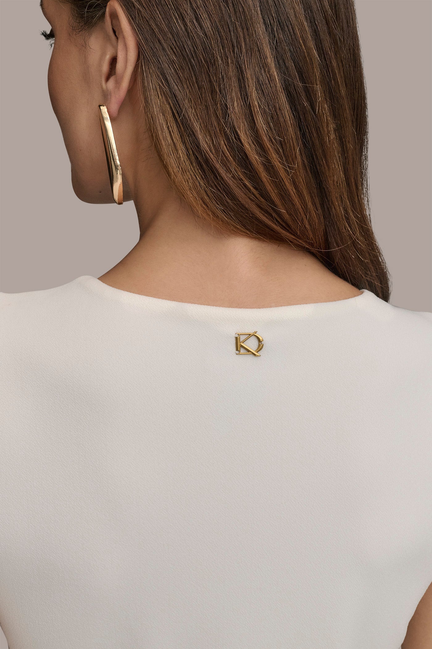 ASYMMETRIC GATHERED TOP VIEW 7 ASYMMETRIC GATHERED TOP VIEW 7