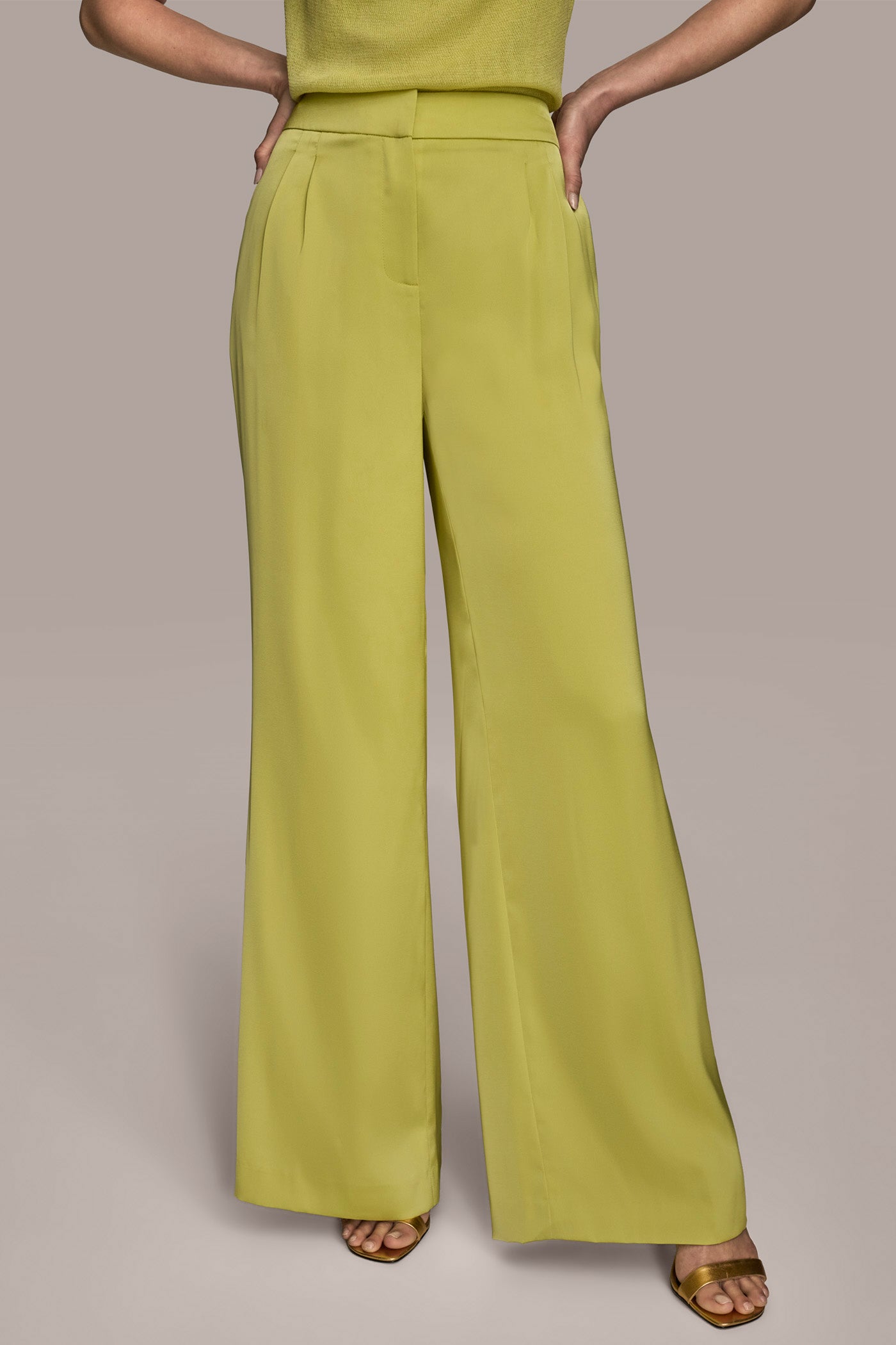 PLEATED WIDE LEG SUIT PANT | View 1 | Matching Sets PLEATED WIDE LEG SUIT PANT | View 1 | Matching Sets