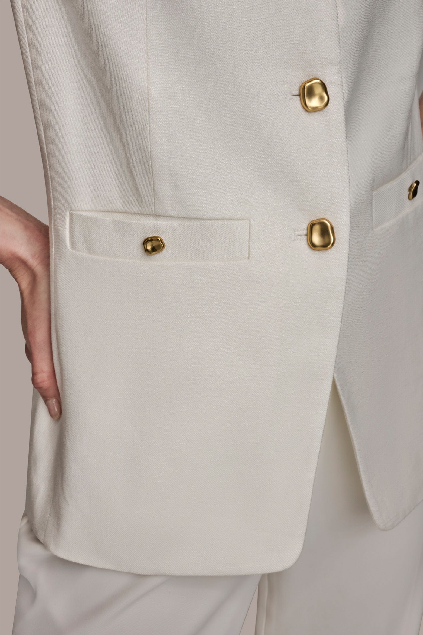 LINEN BLEND BUTTON FRONT VEST VIEW 4 | Clothing LINEN BLEND BUTTON FRONT VEST VIEW 4 | Clothing