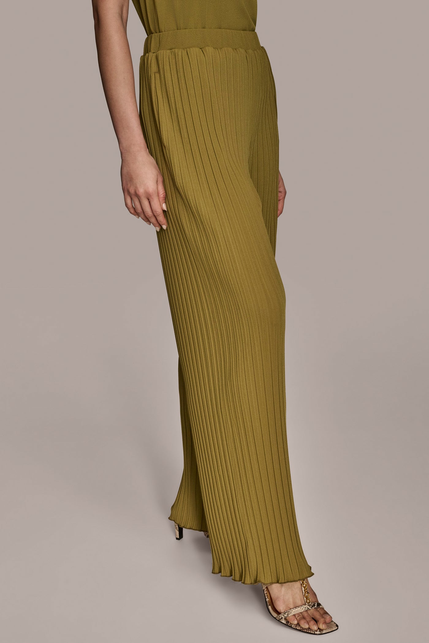 PLISSÉ PANT VIEW 3 PLISSÉ PANT VIEW 3