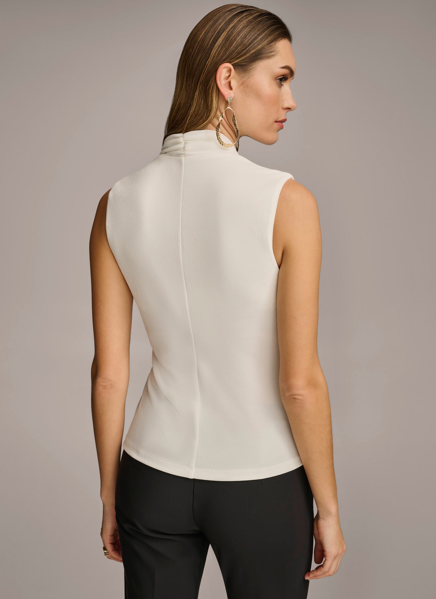 V-NECK WITH HARDWARE AND RUCHED DETAIL