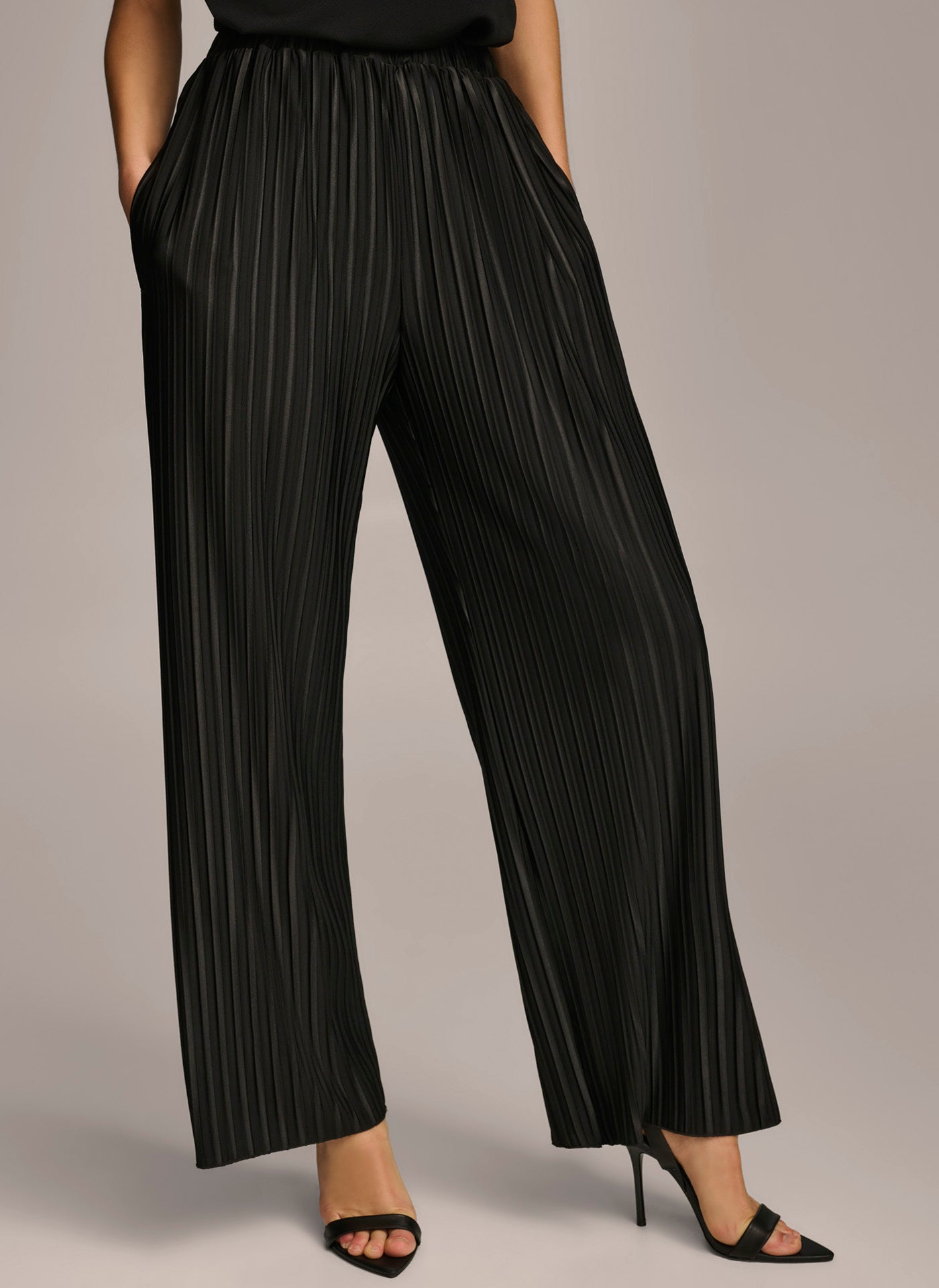 PLEATED PULL ON PANT