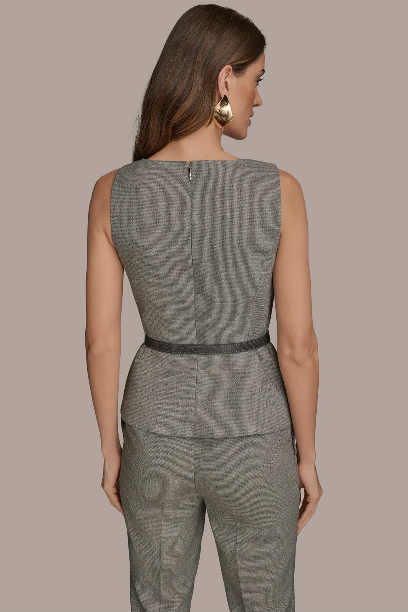 BELTED SLEEVELESS ASYMMETRIC TOP | View 2 | Tops BELTED SLEEVELESS ASYMMETRIC TOP | View 2 | Tops
