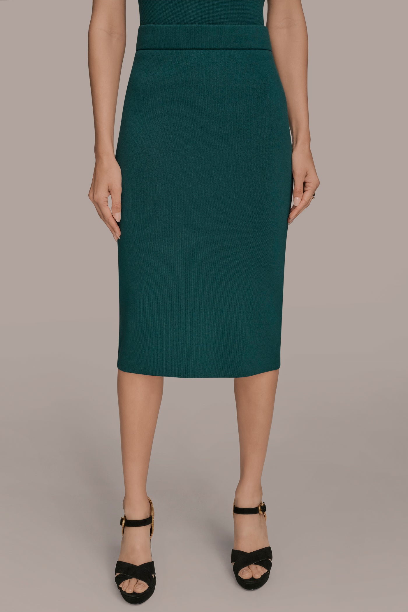 MIDI SWEATER PENCIL SKIRT | View 1 | Skirts MIDI SWEATER PENCIL SKIRT | View 1 | Skirts