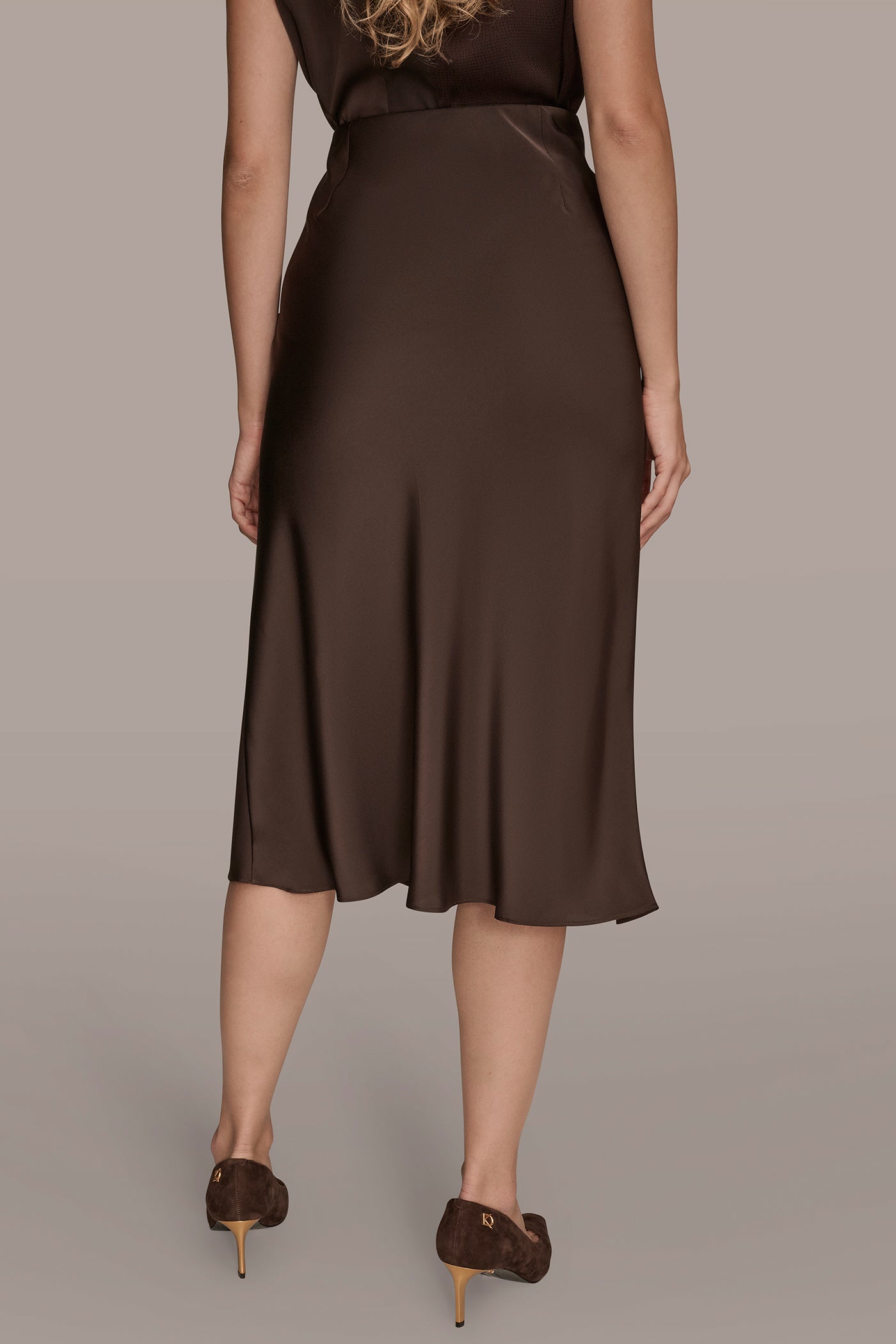 SATIN MIDI SKIRT | View 2 | Skirts SATIN MIDI SKIRT | View 2 | Skirts