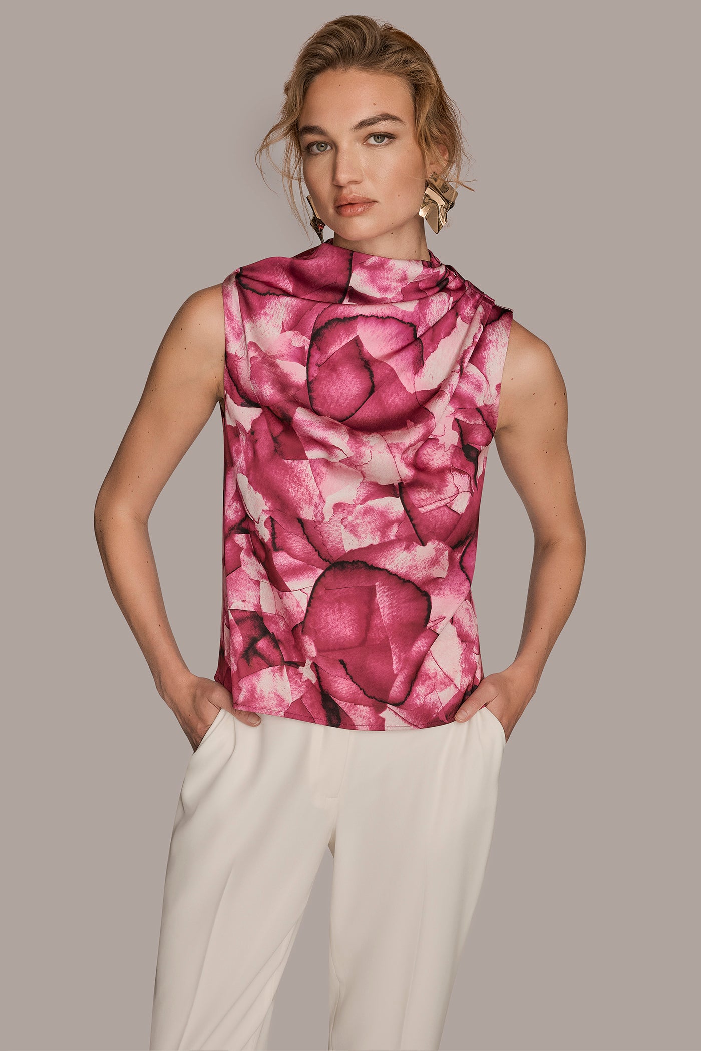 PRINT GATHERED SHOULDER TOP | View 1 | Products PRINT GATHERED SHOULDER TOP | View 1 | Products