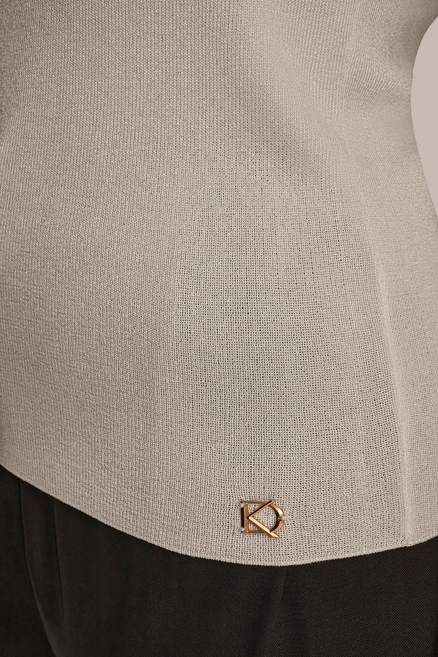 SLEEVELESS METALLIC SWEATER VIEW 5 | Clothing SLEEVELESS METALLIC SWEATER VIEW 5 | Clothing