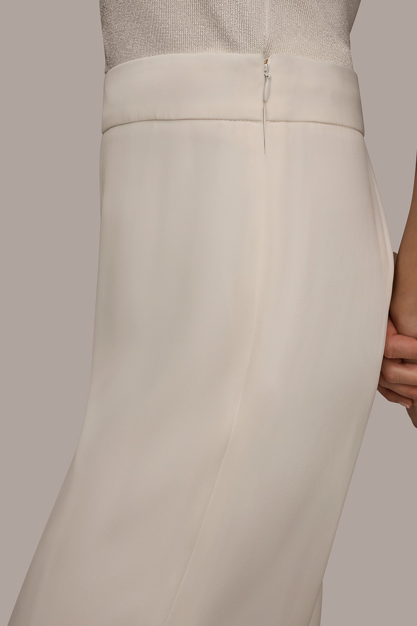EXTRA HIGH-RISE WIDE-LEG PANT VIEW 4 | Holiday Collection EXTRA HIGH-RISE WIDE-LEG PANT VIEW 4 | Holiday Collection