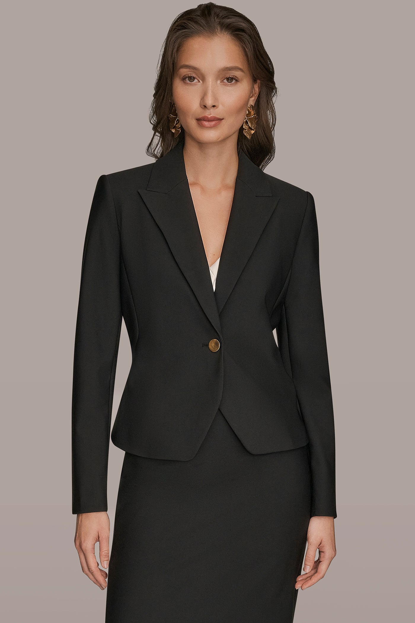 ONE-BUTTON FLARED BLAZER | View 1 | Blazers & Vests ONE-BUTTON FLARED BLAZER | View 1 | Blazers & Vests