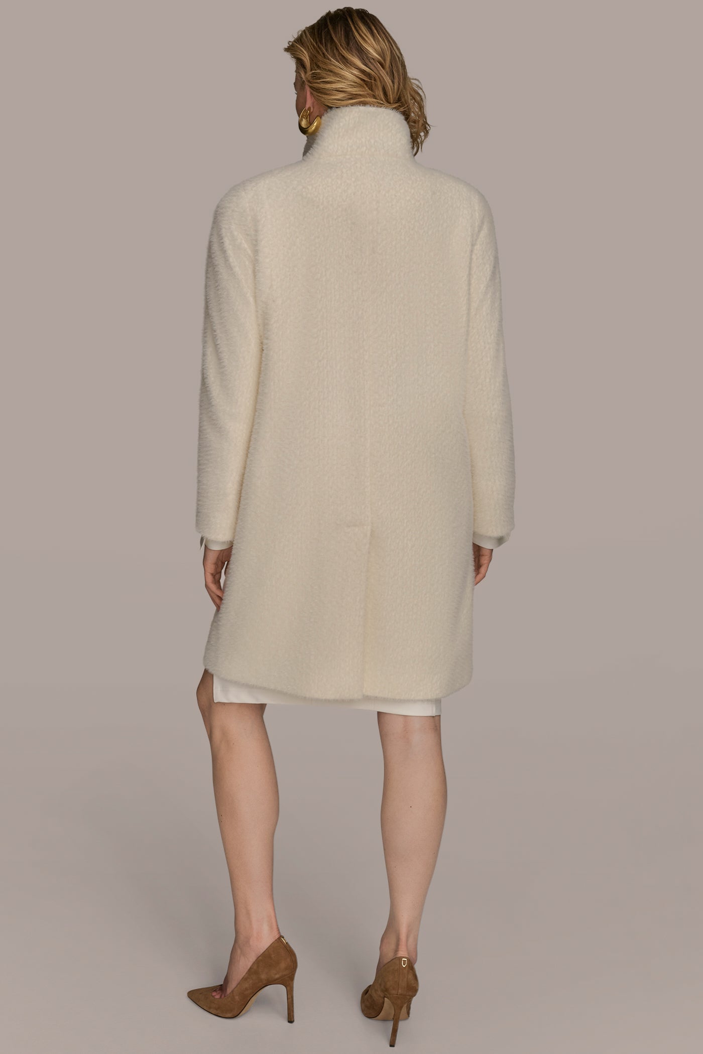 MINK KNIT COAT | View 2 | Coats & Jackets MINK KNIT COAT | View 2 | Coats & Jackets