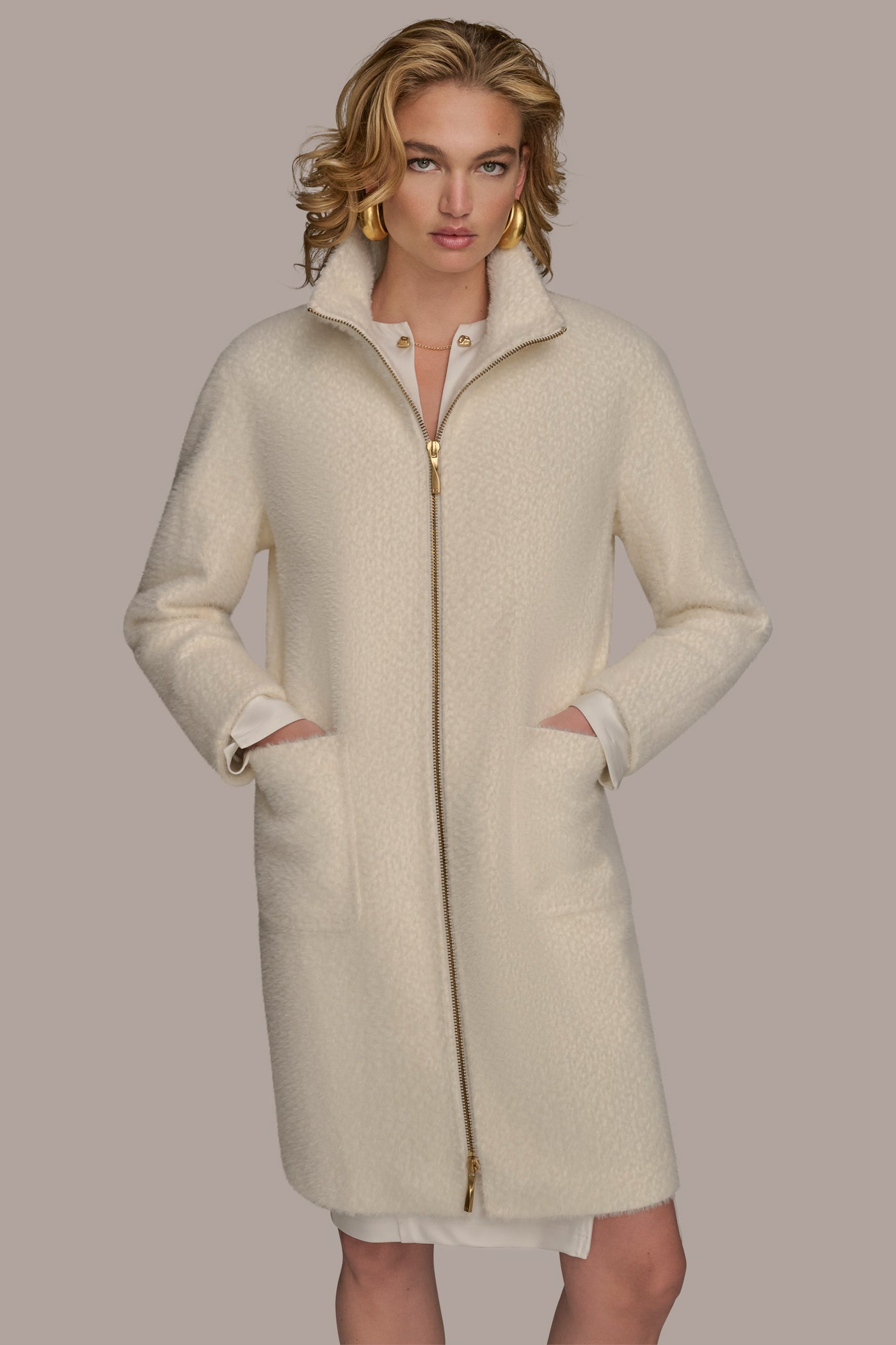 MINK KNIT COAT | View 1 | Coats & Jackets MINK KNIT COAT | View 1 | Coats & Jackets