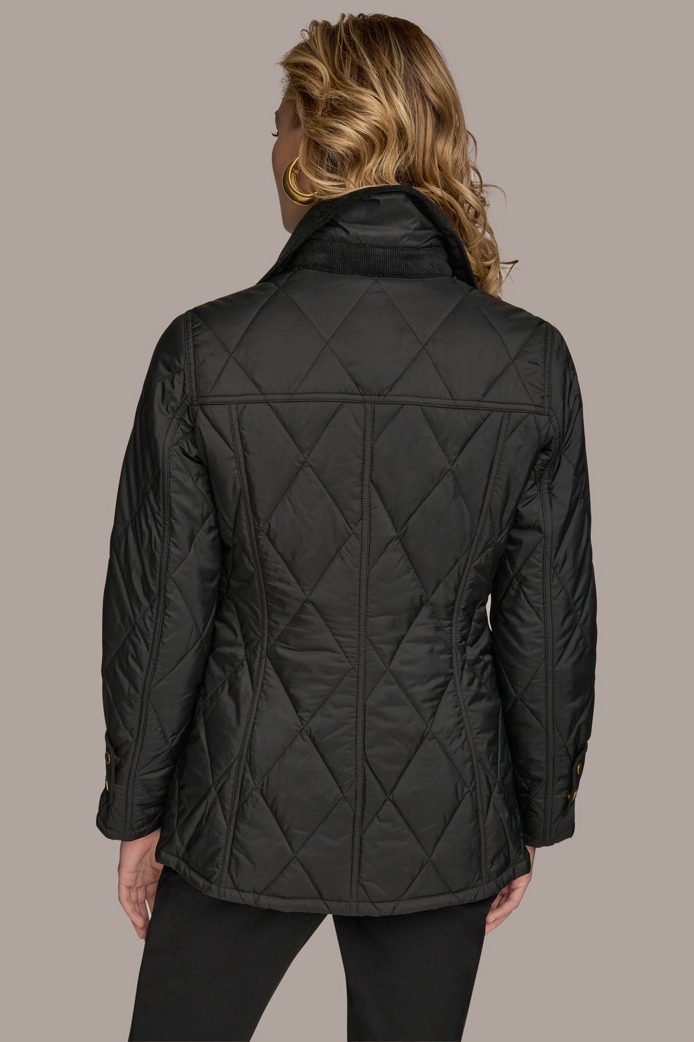 QUILTED BARN JACKET | View 2 | New clothing QUILTED BARN JACKET | View 2 | New clothing