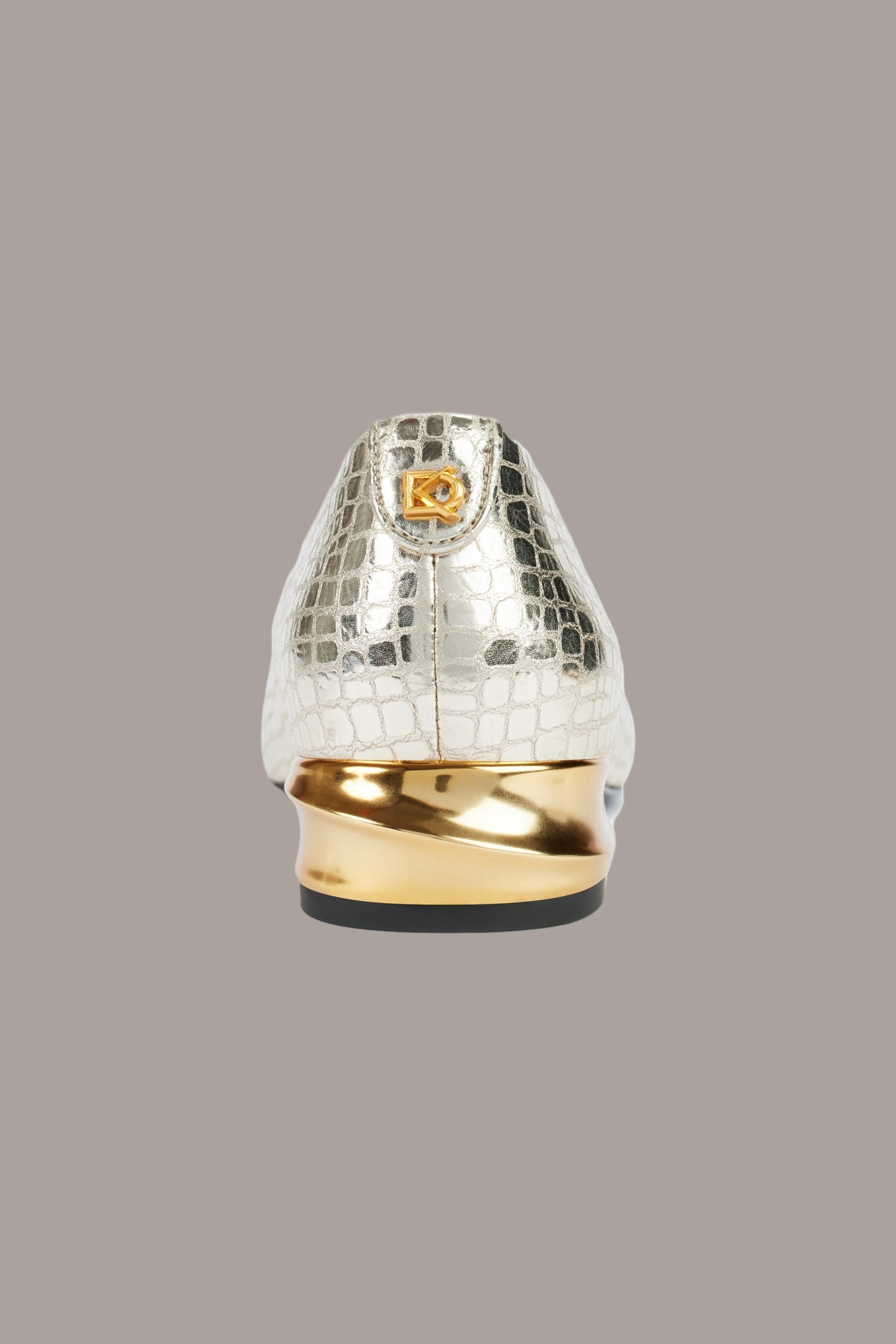 SAVITA POINTED FLAT VIEW 4 | SALE SAVITA POINTED FLAT VIEW 4 | SALE