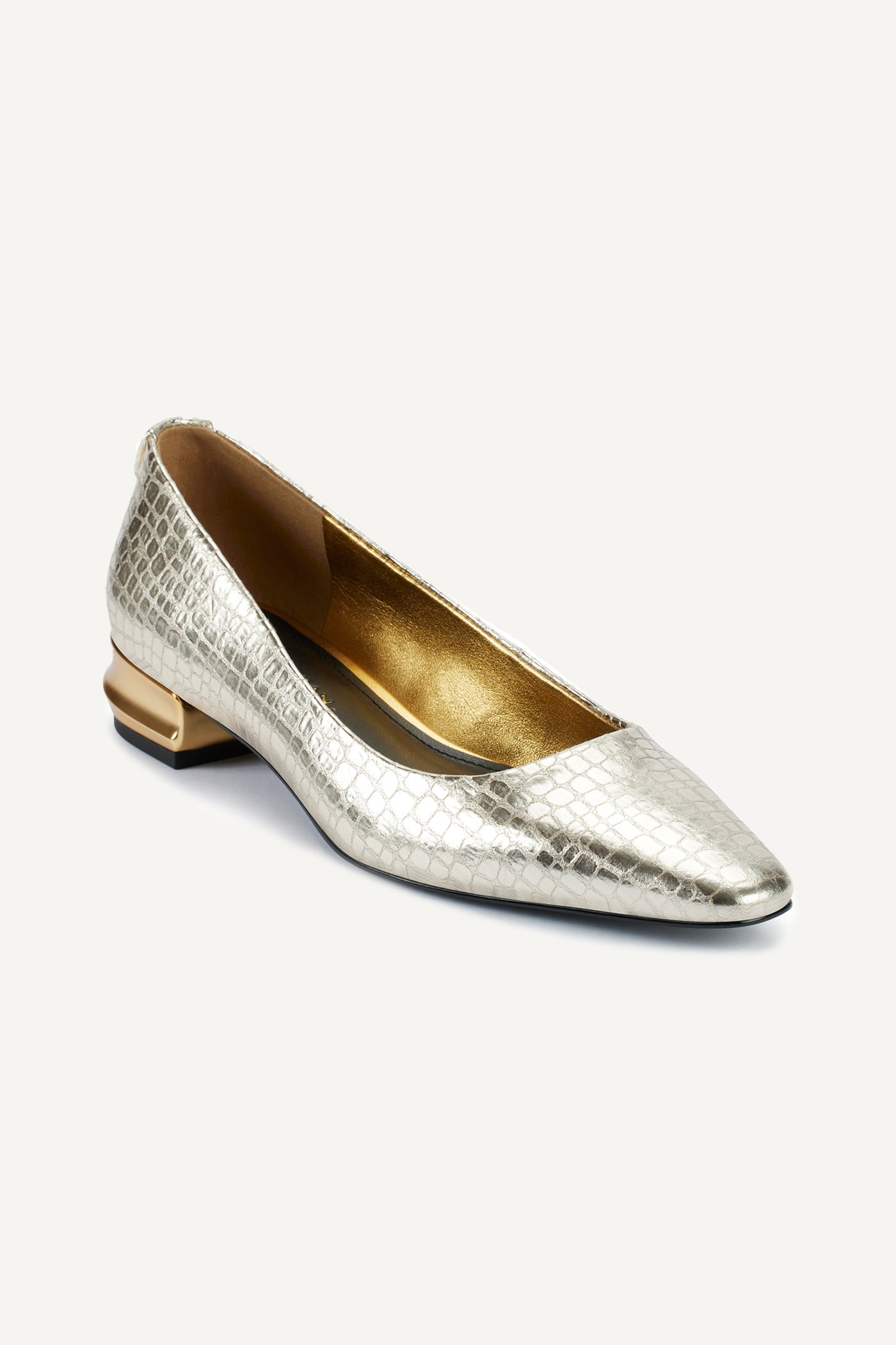 SAVITA POINTED FLAT | View 1 | Flats & Loafers SAVITA POINTED FLAT | View 1 | Flats & Loafers