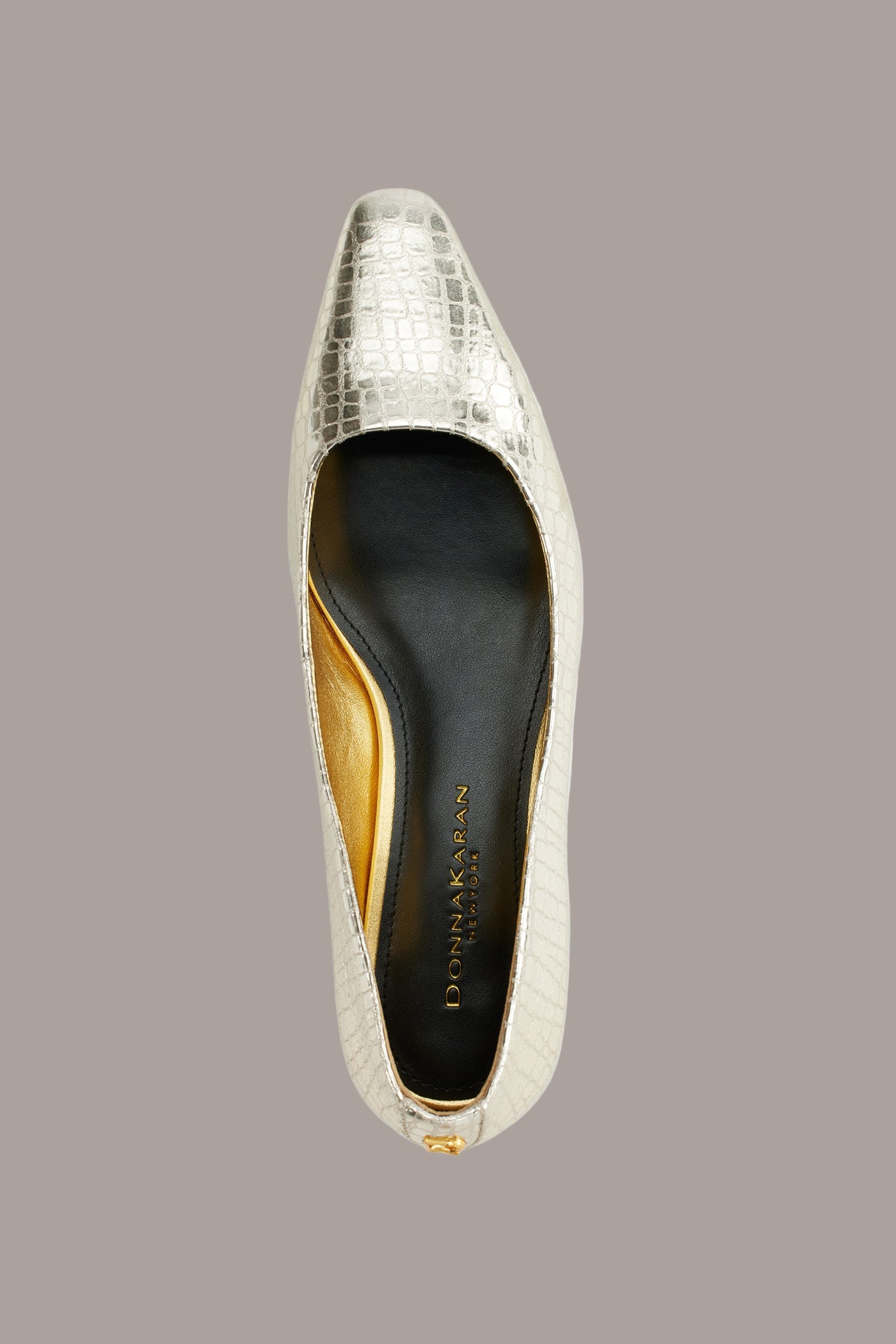 SAVITA POINTED FLAT VIEW 3 | SALE SAVITA POINTED FLAT VIEW 3 | SALE