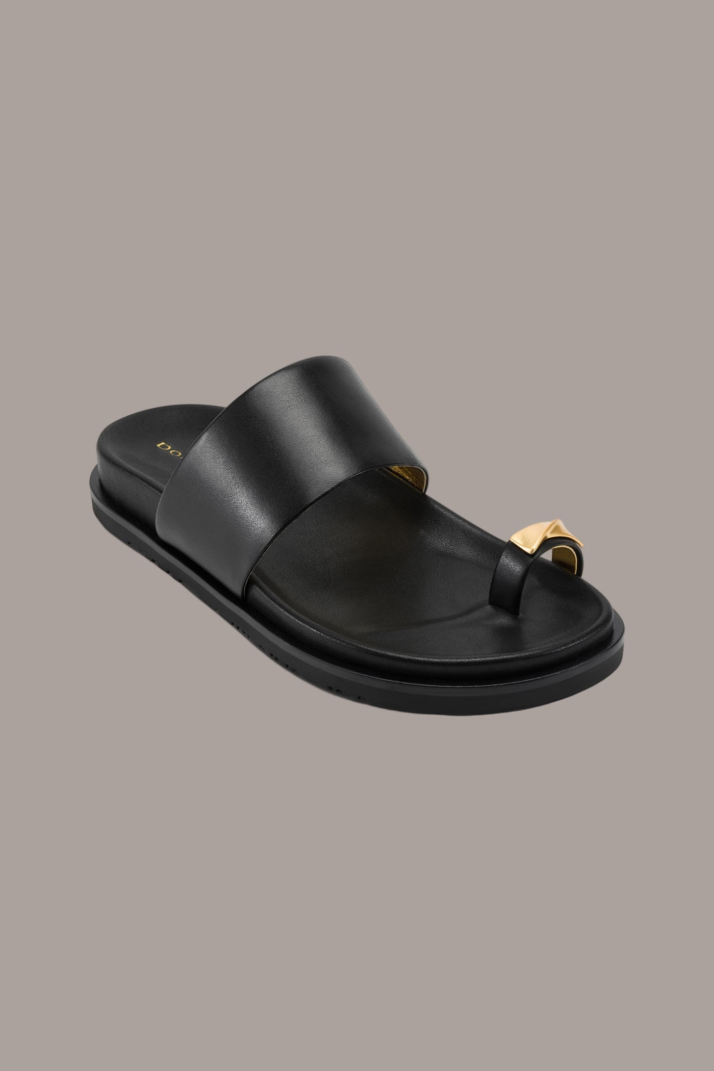 HOOPER FLAT SANDAL | View 1 | Products HOOPER FLAT SANDAL | View 1 | Products