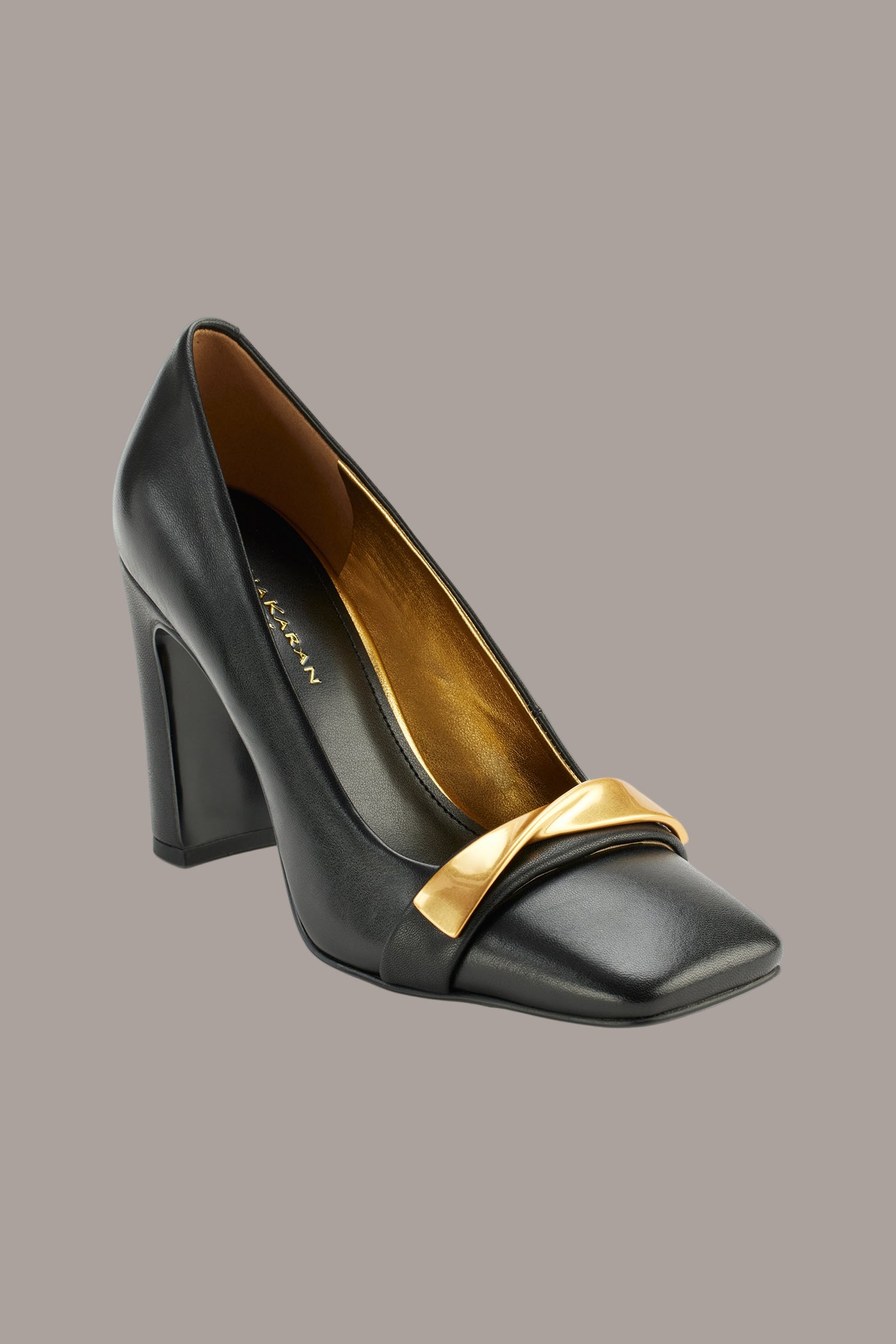 SABINA EMBELLISHED HIGH PUMP | View 1 | Shoes SABINA EMBELLISHED HIGH PUMP | View 1 | Shoes