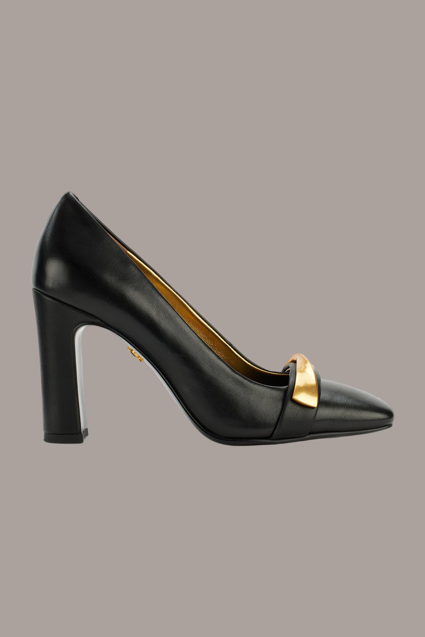 SABINA EMBELLISHED HIGH PUMP | View 2 | Shoes SABINA EMBELLISHED HIGH PUMP | View 2 | Shoes