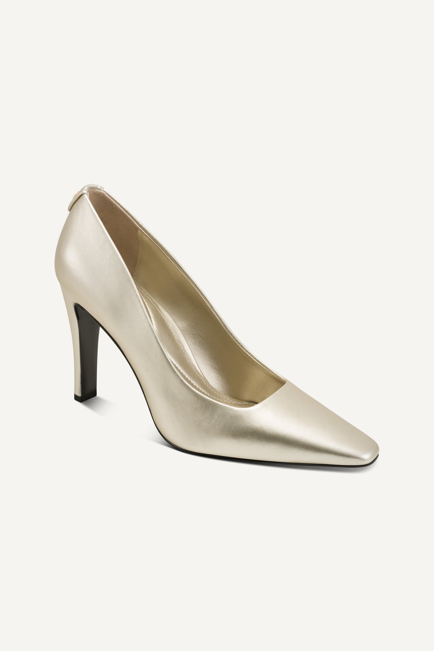 SAVITA II HIGH PUMP | View 1 | Shoes SAVITA II HIGH PUMP | View 1 | Shoes