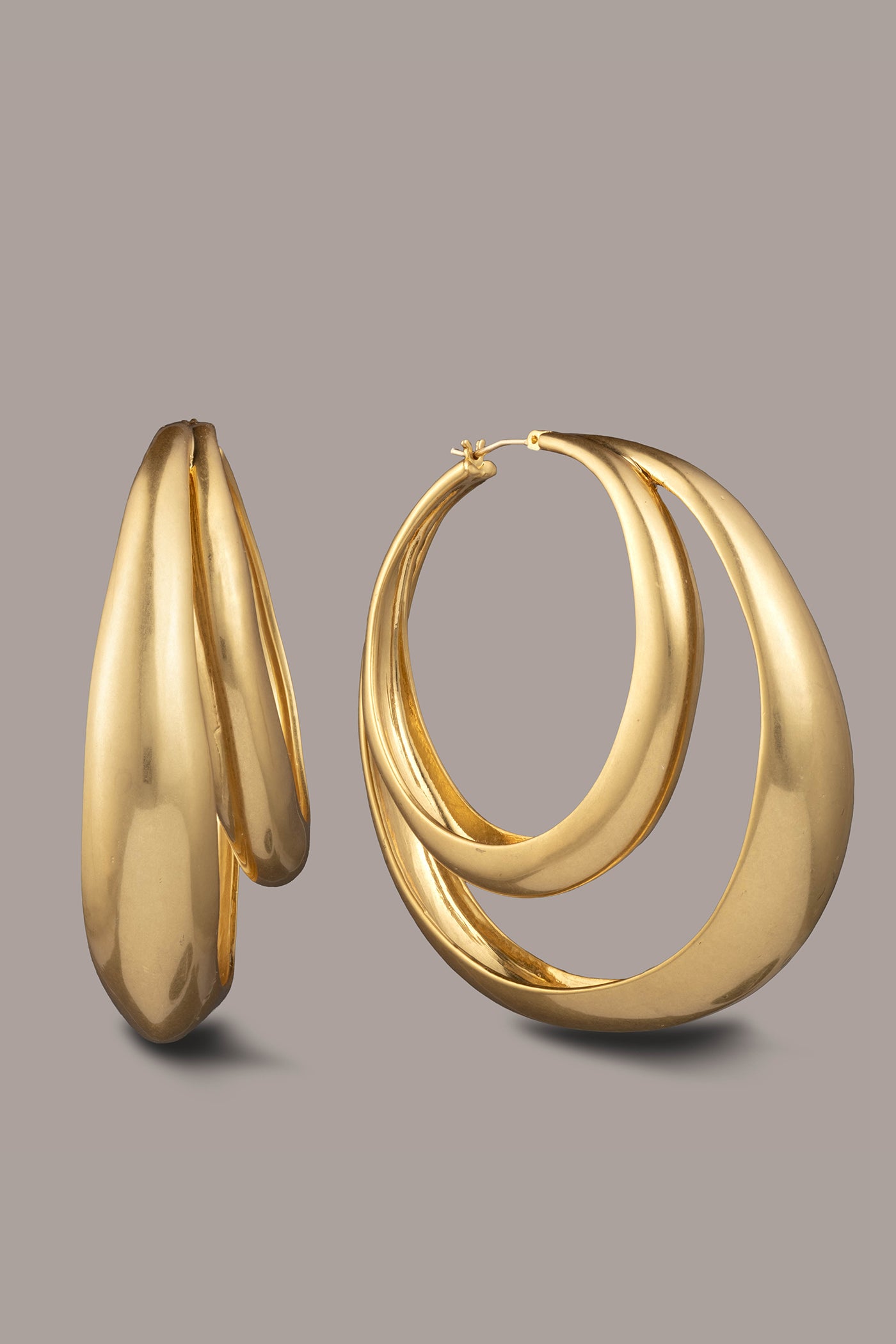 ORGANIC MOLTEN MULTI ROW HOOP EARRING VIEW 3 | Jewelry