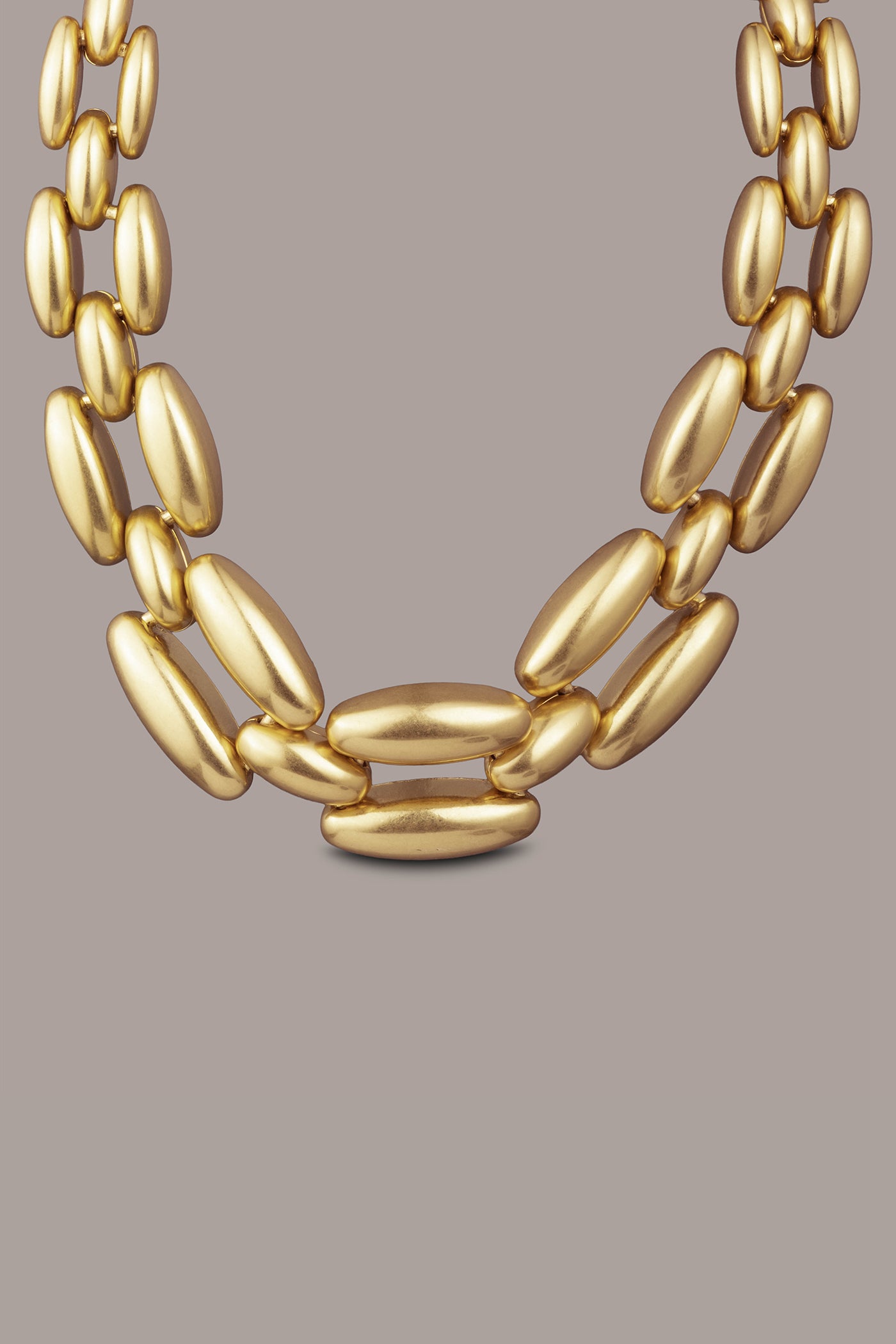 MODERN METAL LINK NECKLACE VIEW 3 | Necklaces