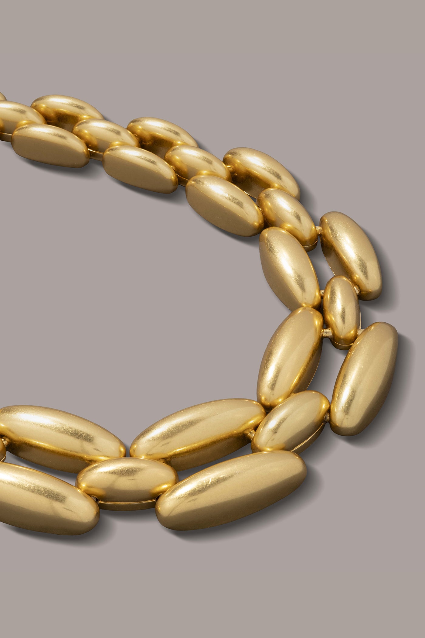 MODERN METAL LINK NECKLACE VIEW 4 | Necklaces