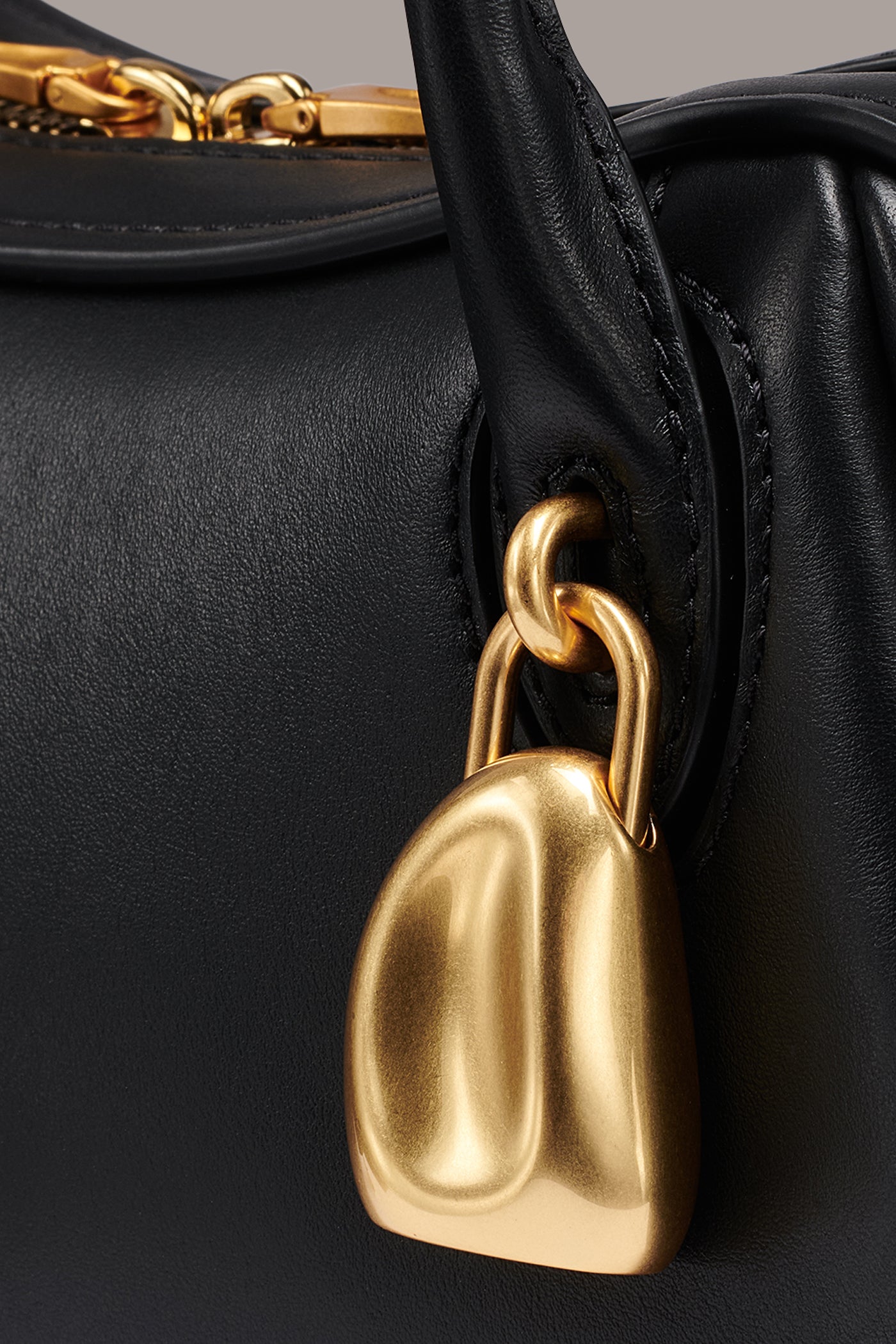 TERRY SHOULDER BAG VIEW 5 | New Bags