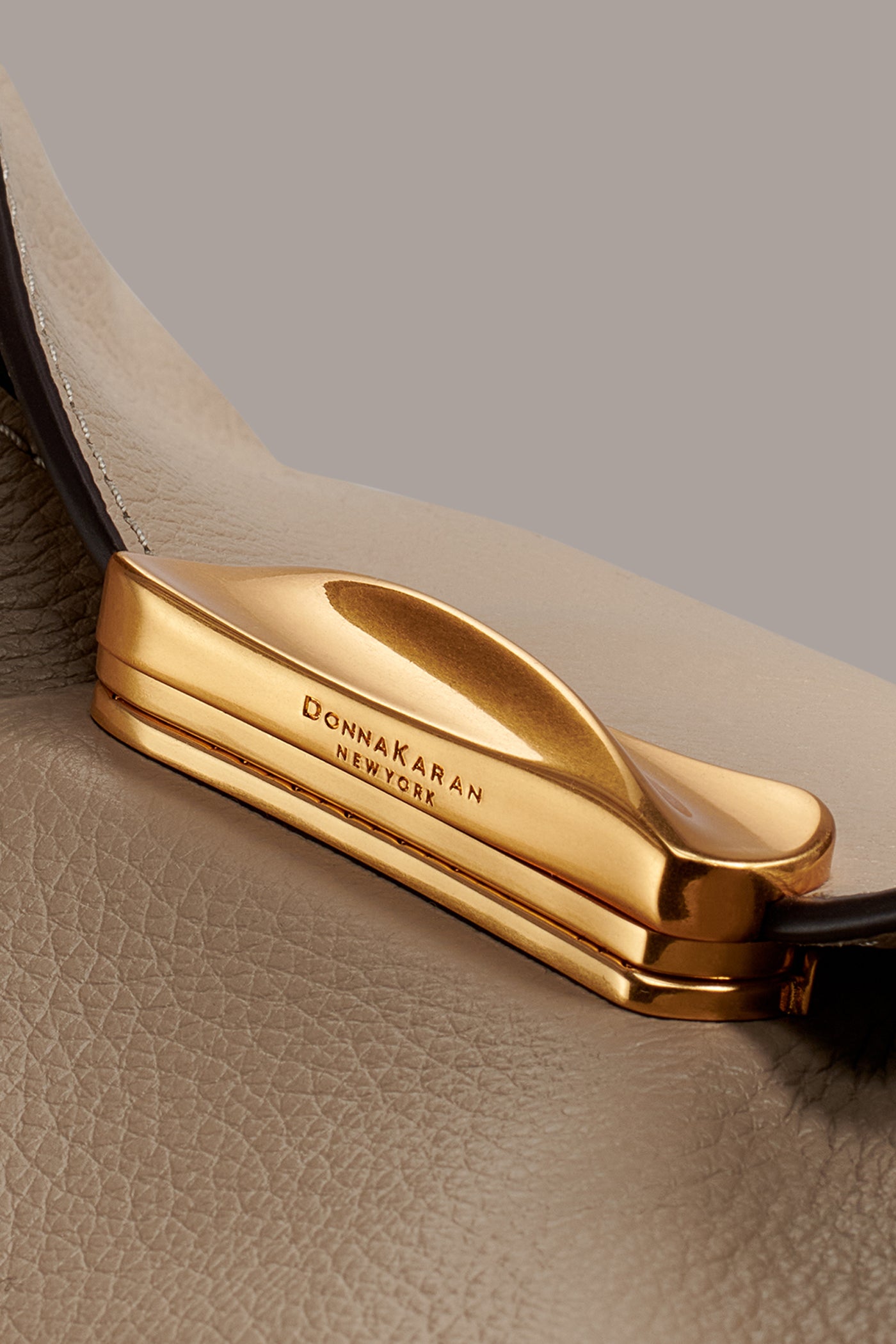 AMAGANSETT SHOULDER BAG VIEW 4