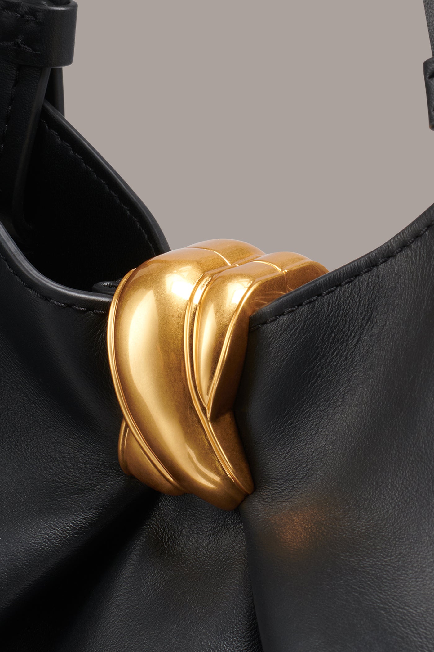 CAMBRIC TOTE VIEW 4 | New Bags