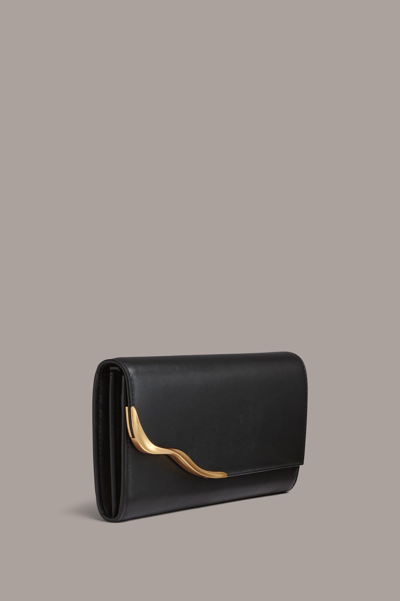 MALVERNE WRISTLET VIEW 3